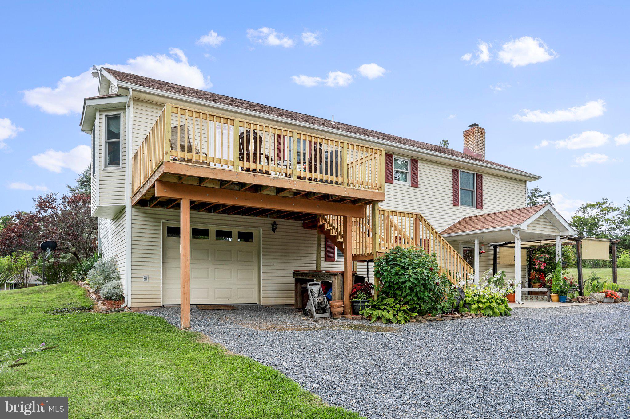 DUNMORE RIDGE - Residential