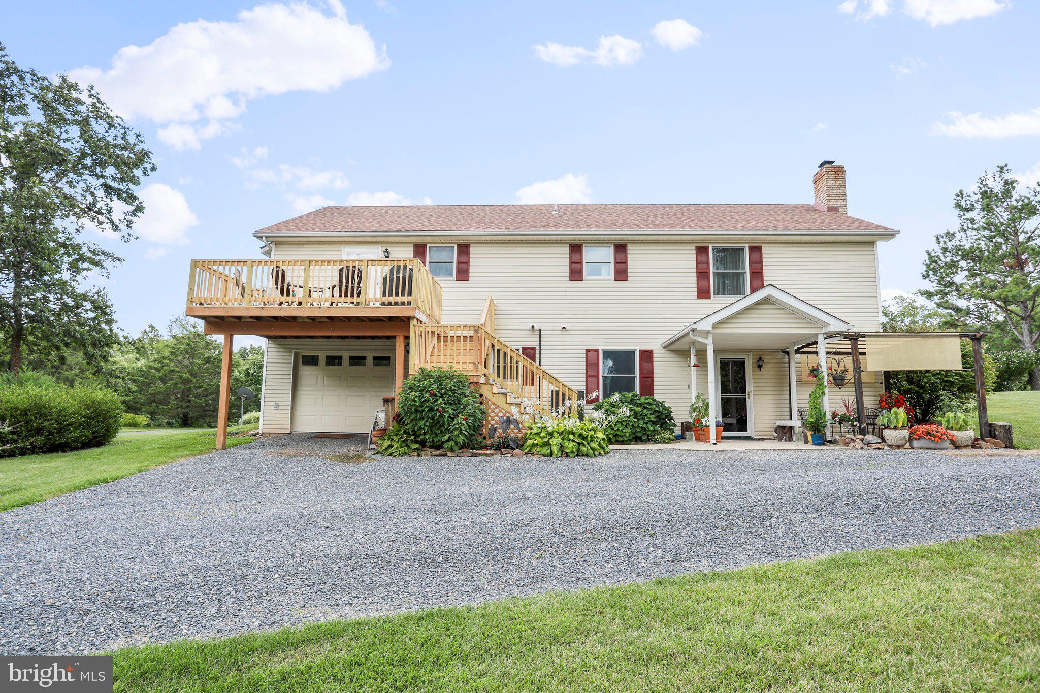 DUNMORE RIDGE - Residential