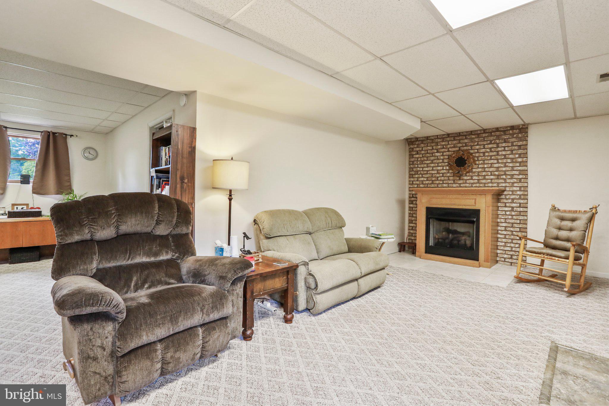 DUNMORE RIDGE - Residential