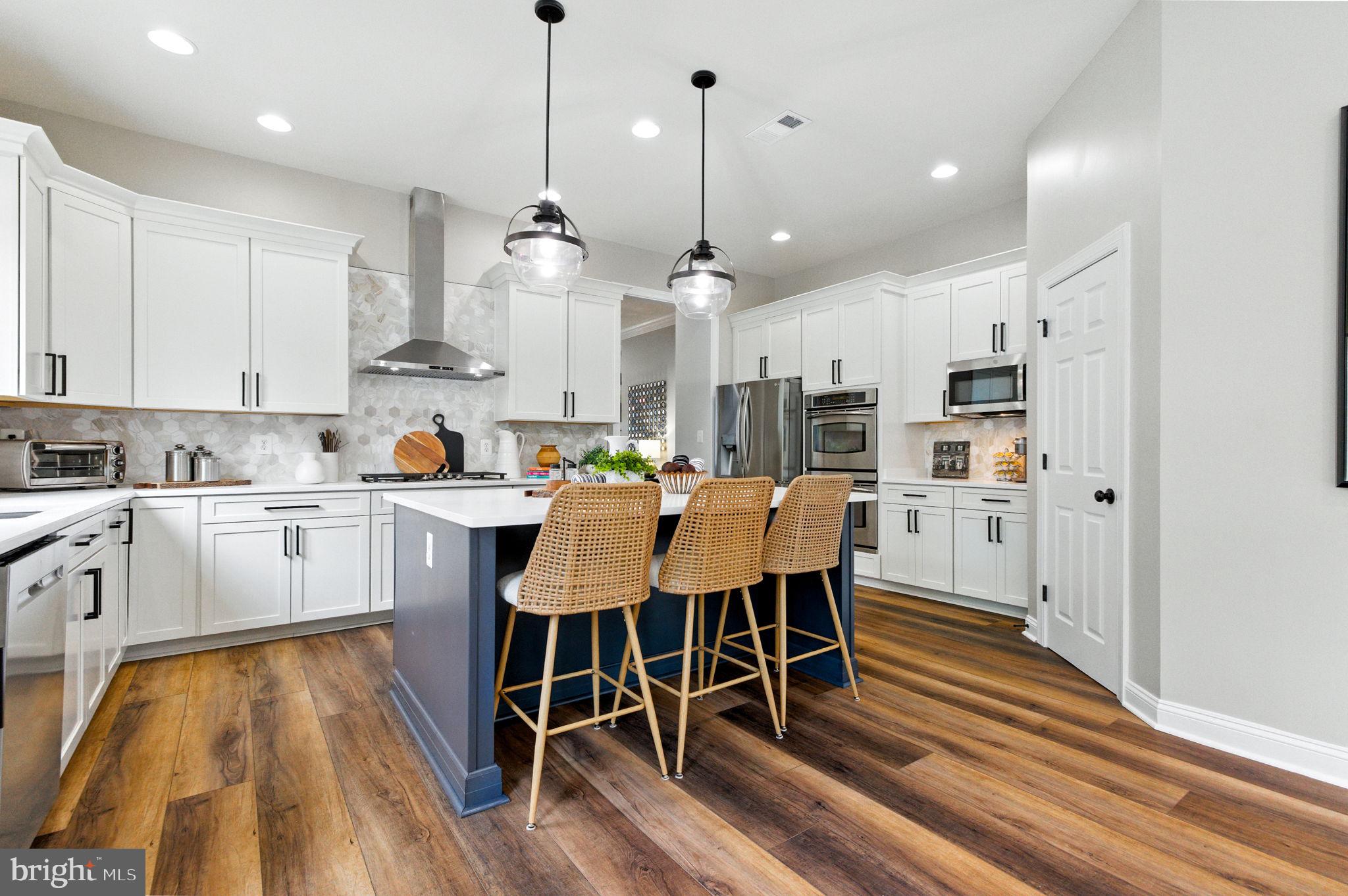 ESTATES OF FOREST RIDGE - Residential