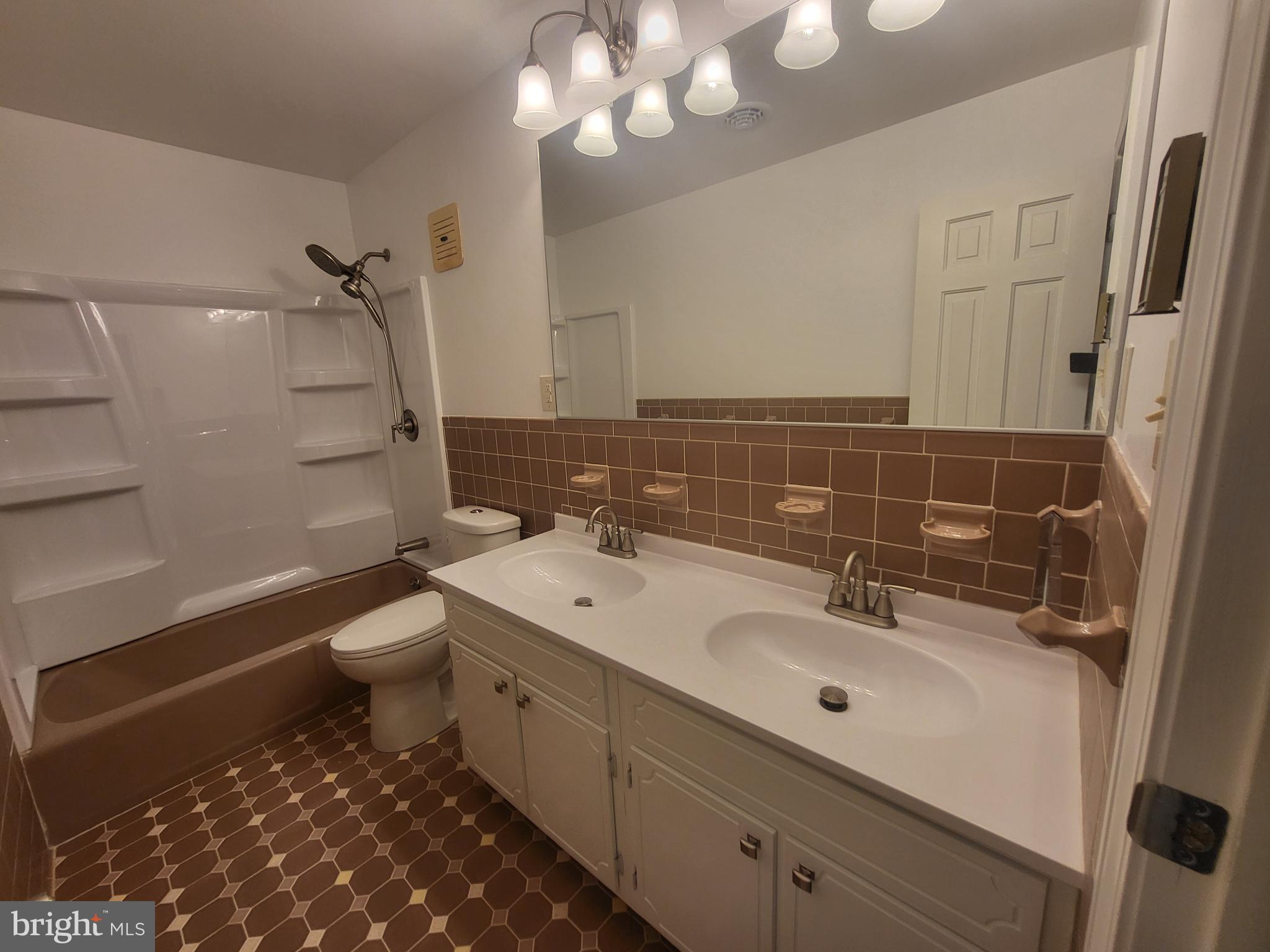 BEL AIR - Residential