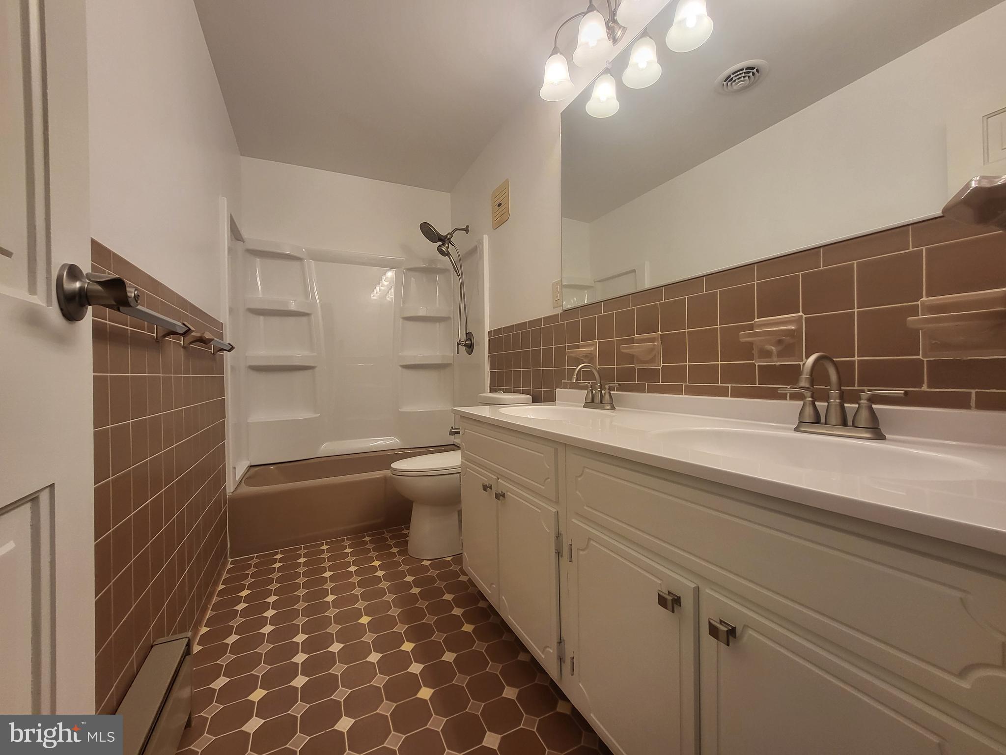 BEL AIR - Residential