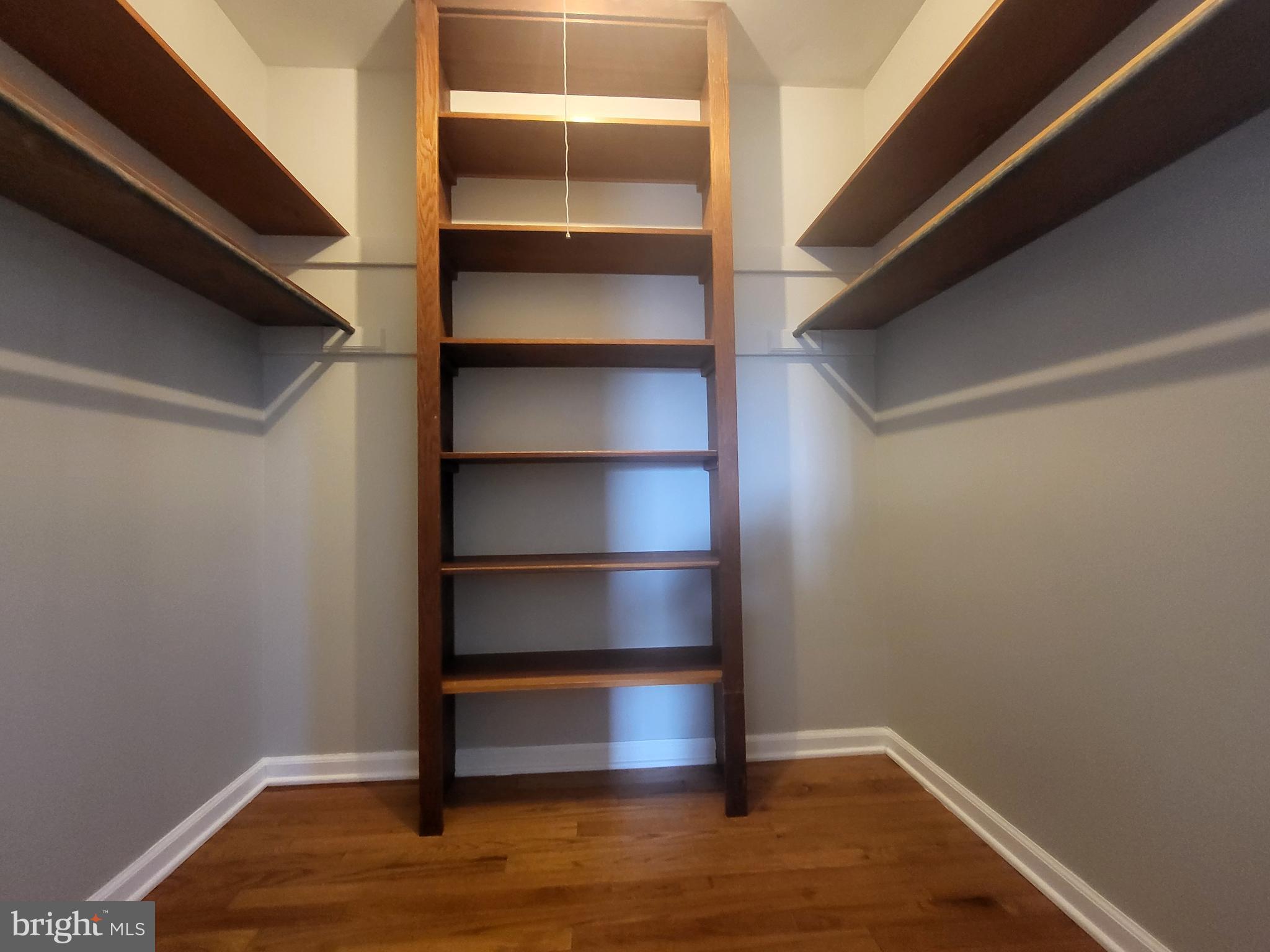 BEL AIR - Residential