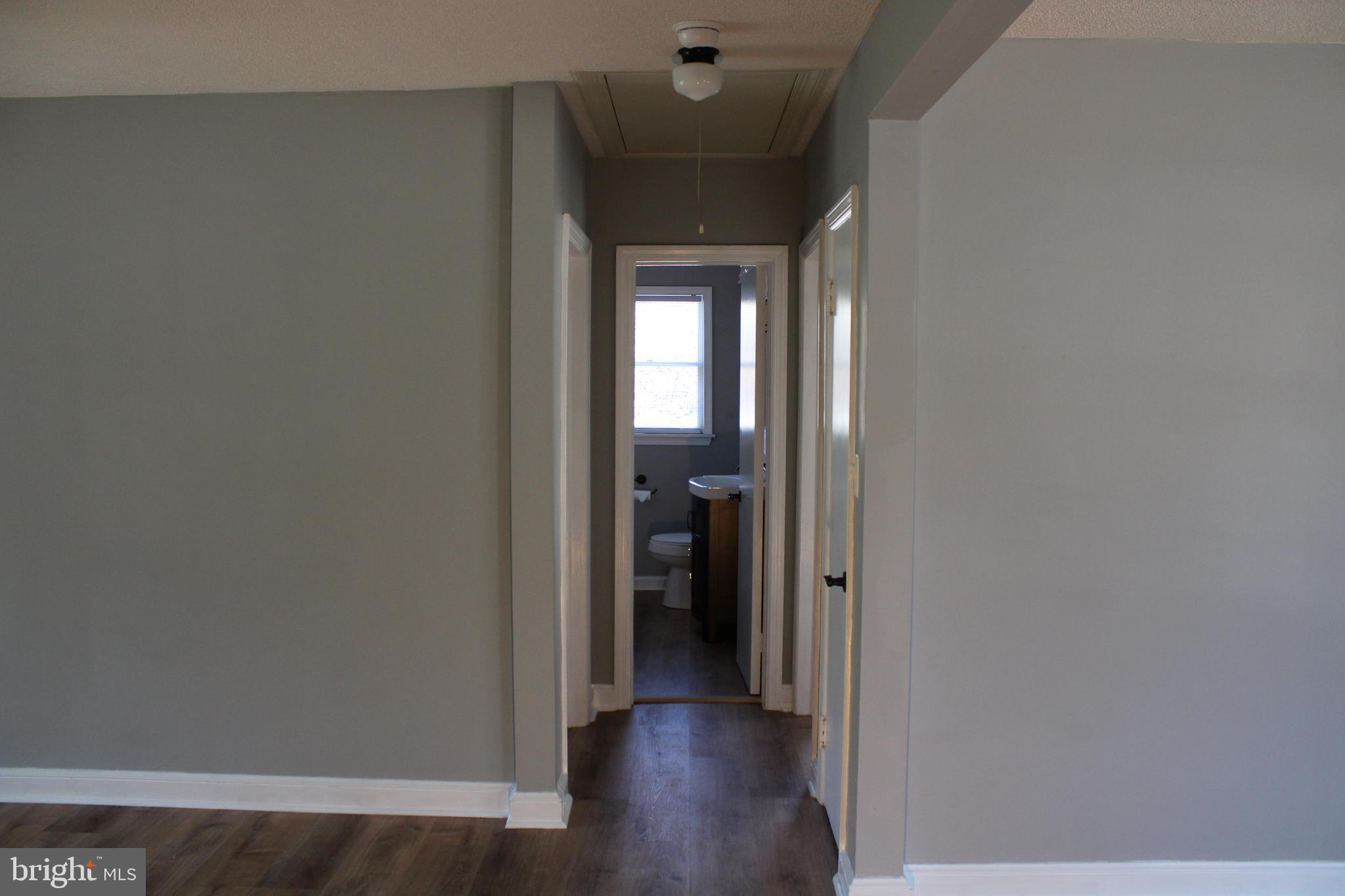 TOWN CREEK - Residential Lease