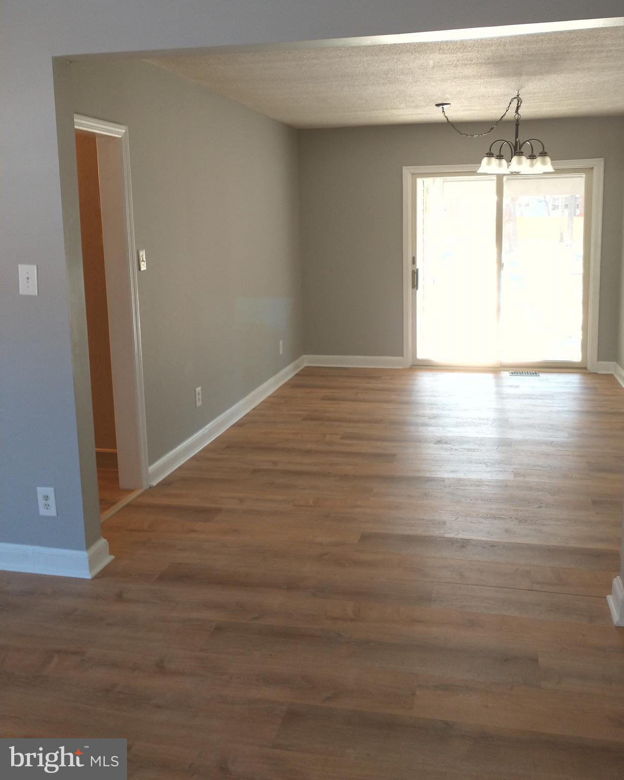 TOWN CREEK - Residential Lease