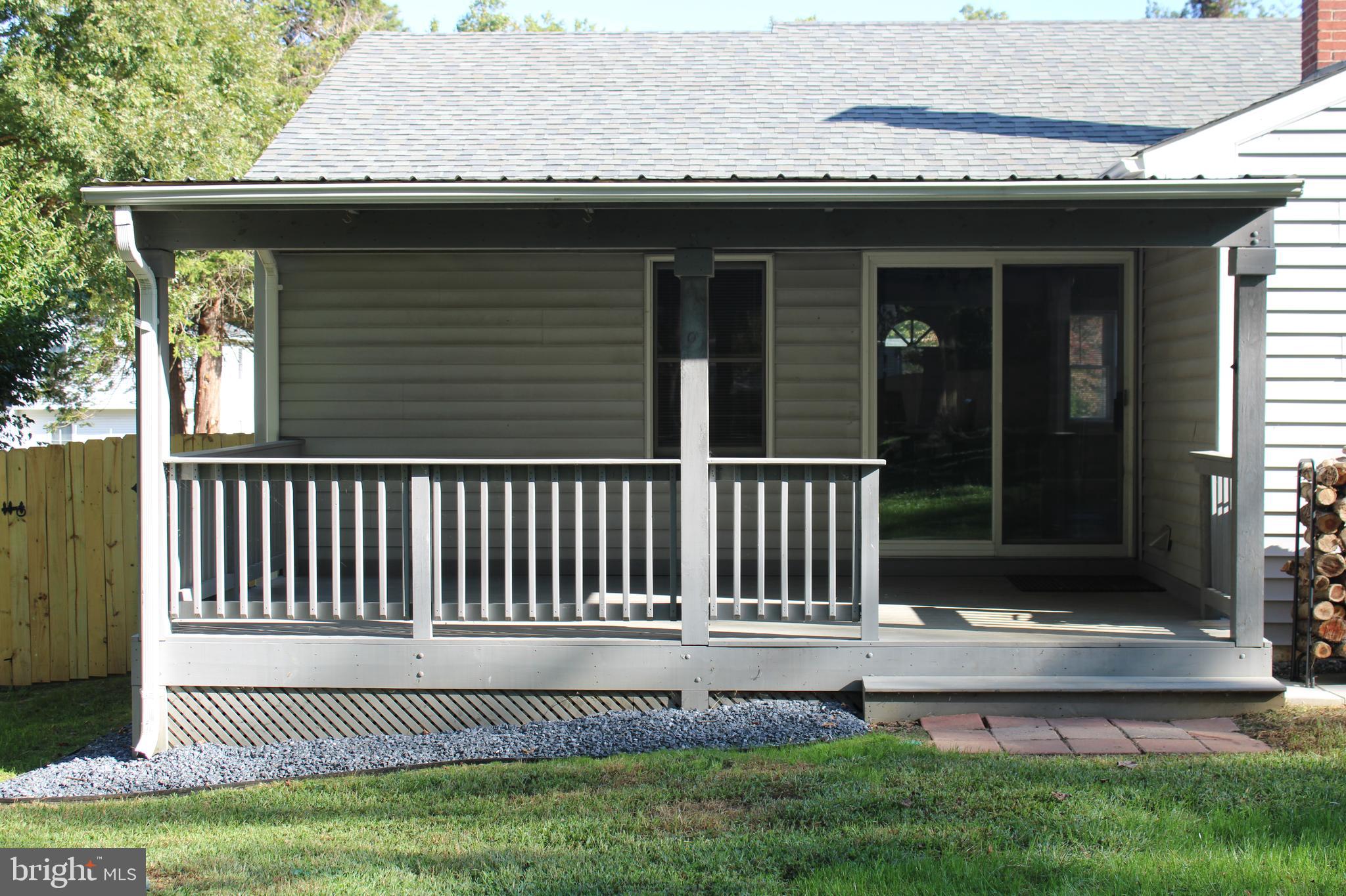 TOWN CREEK - Residential Lease