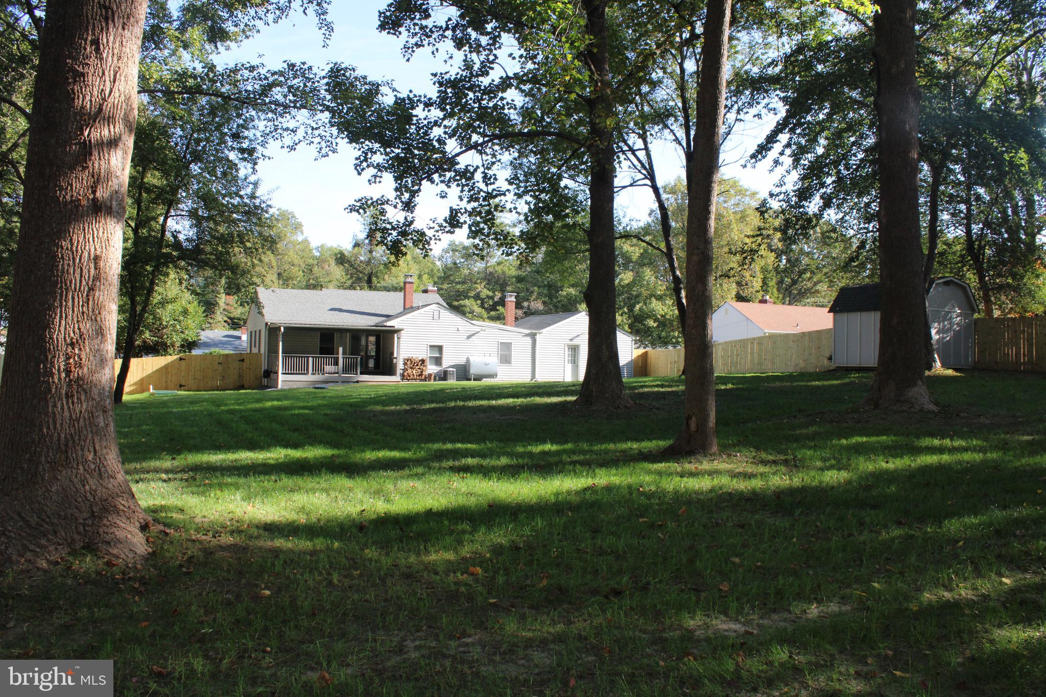 TOWN CREEK - Residential Lease