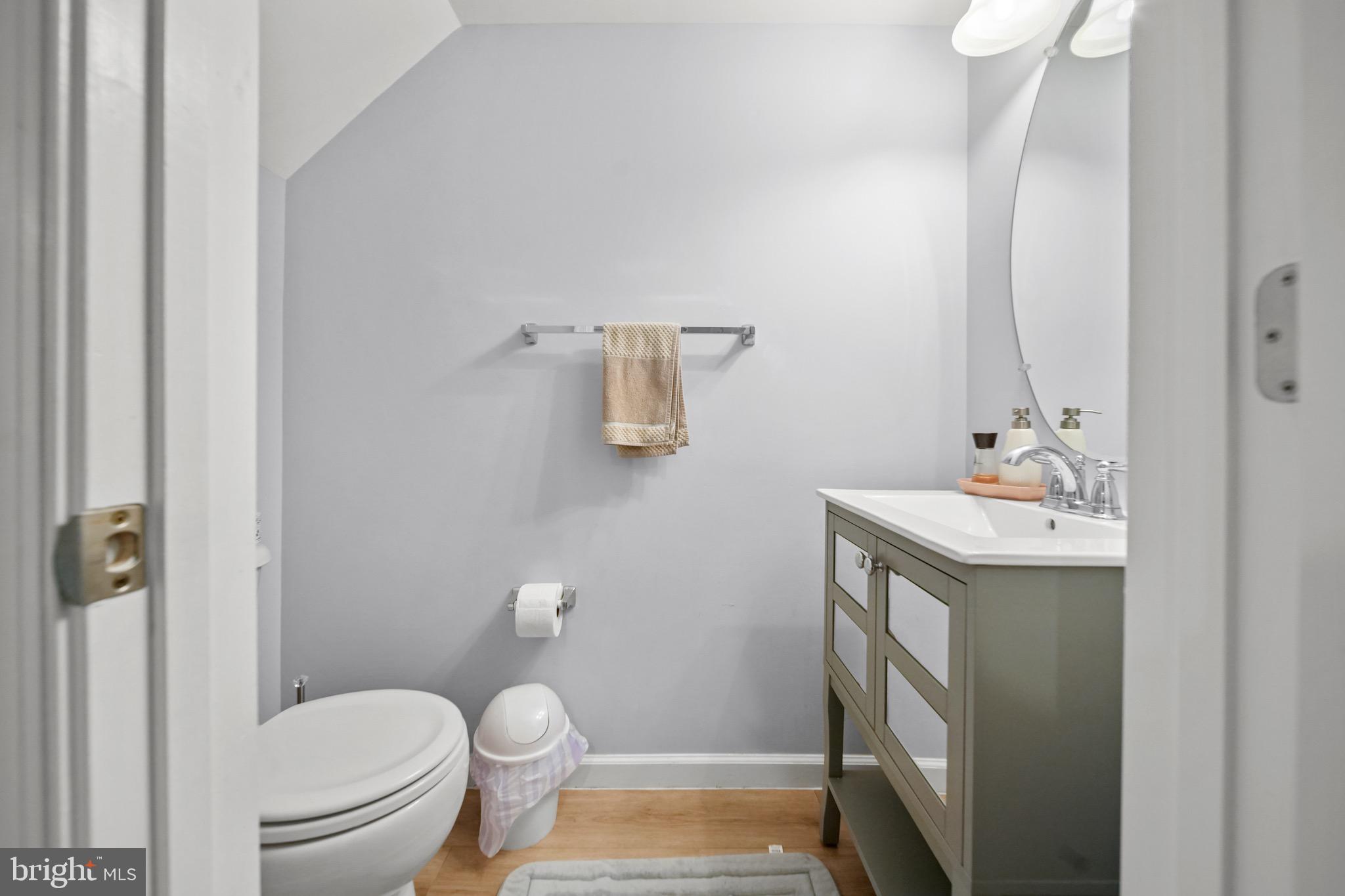 MARKET CENTER CONDOMINIUM - Residential Lease