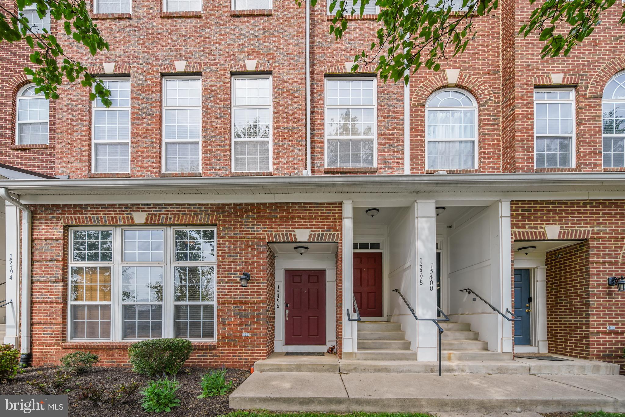 MARKET CENTER CONDOMINIUM - Residential Lease