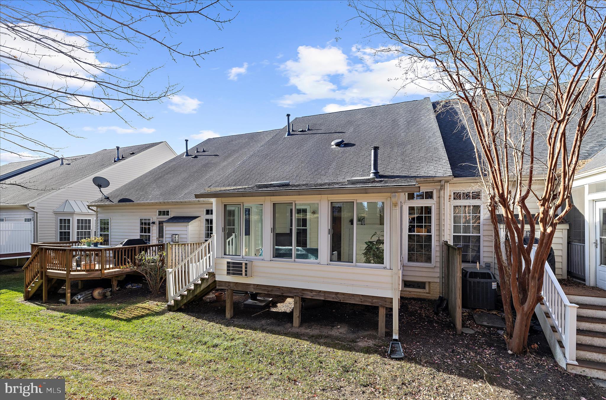 HEARTHSTONE AT ELLICOTT MILLS - Residential