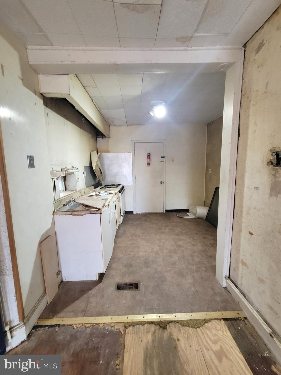 BARTRAM VILLAGE - Residential