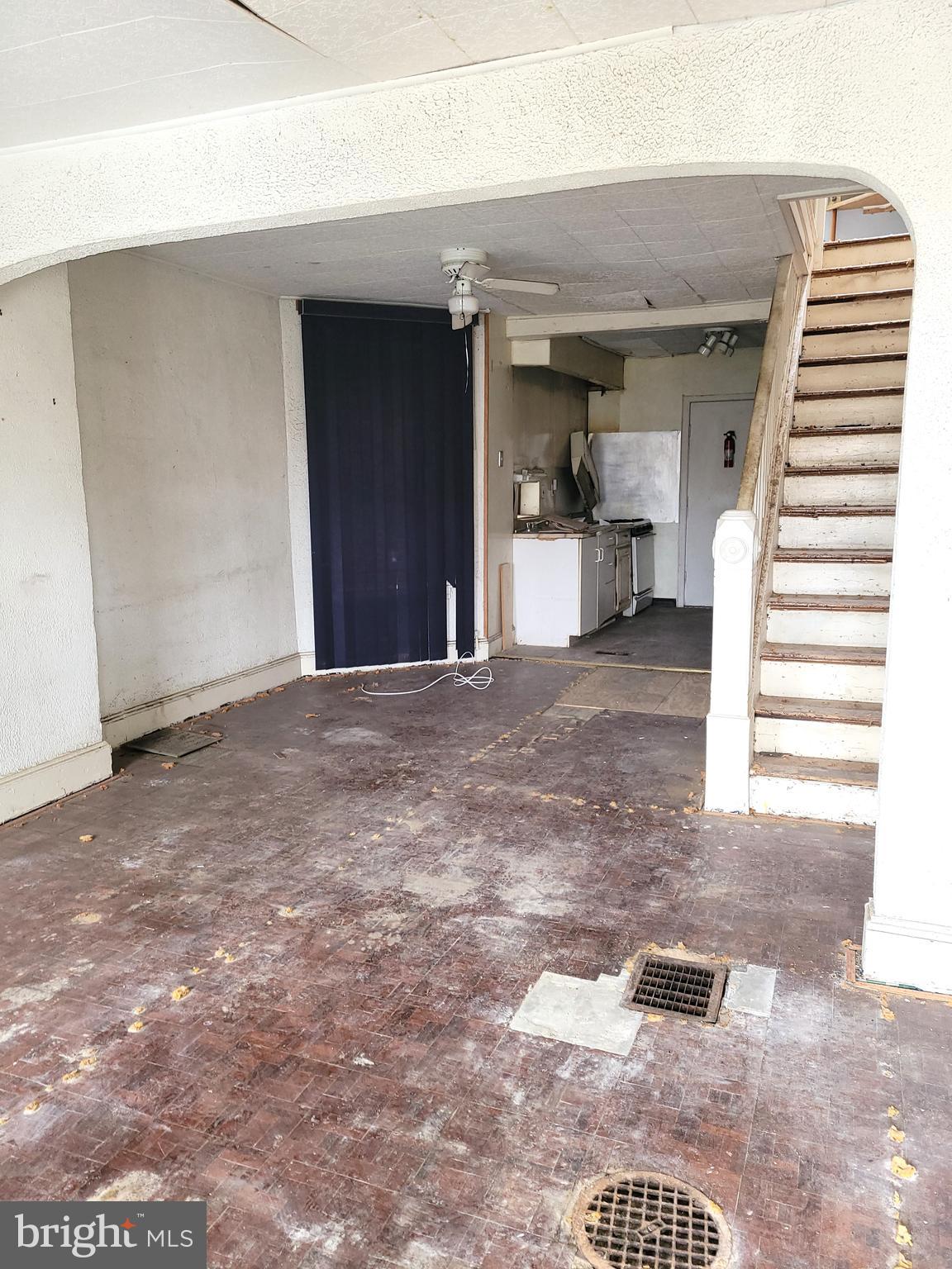 BARTRAM VILLAGE - Residential