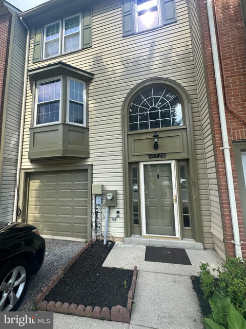 Townhouse For Rent - 16424 Pleasant Hill Court<br/> BOWIE, MD 20716