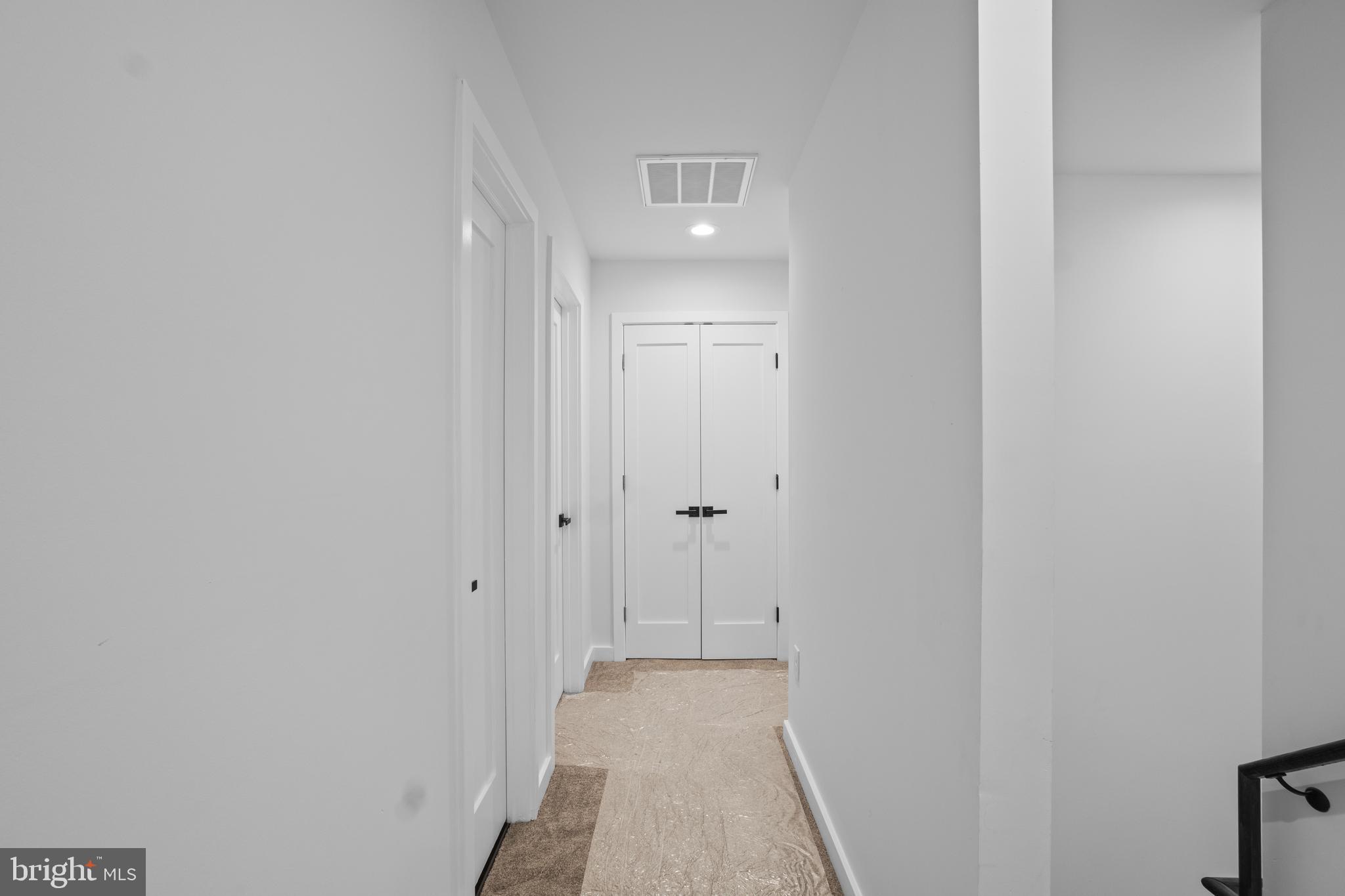 OAK SPRING - Residential