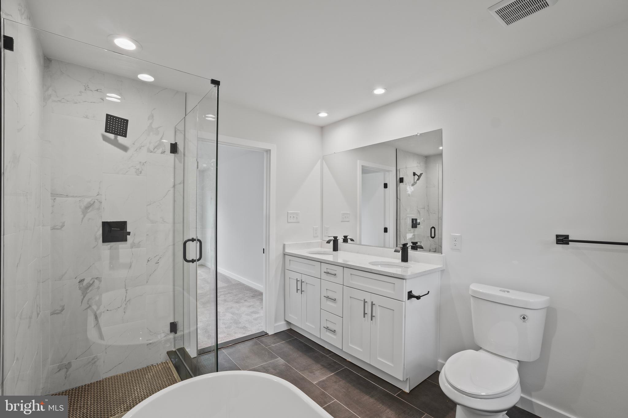 OAK SPRING - Residential