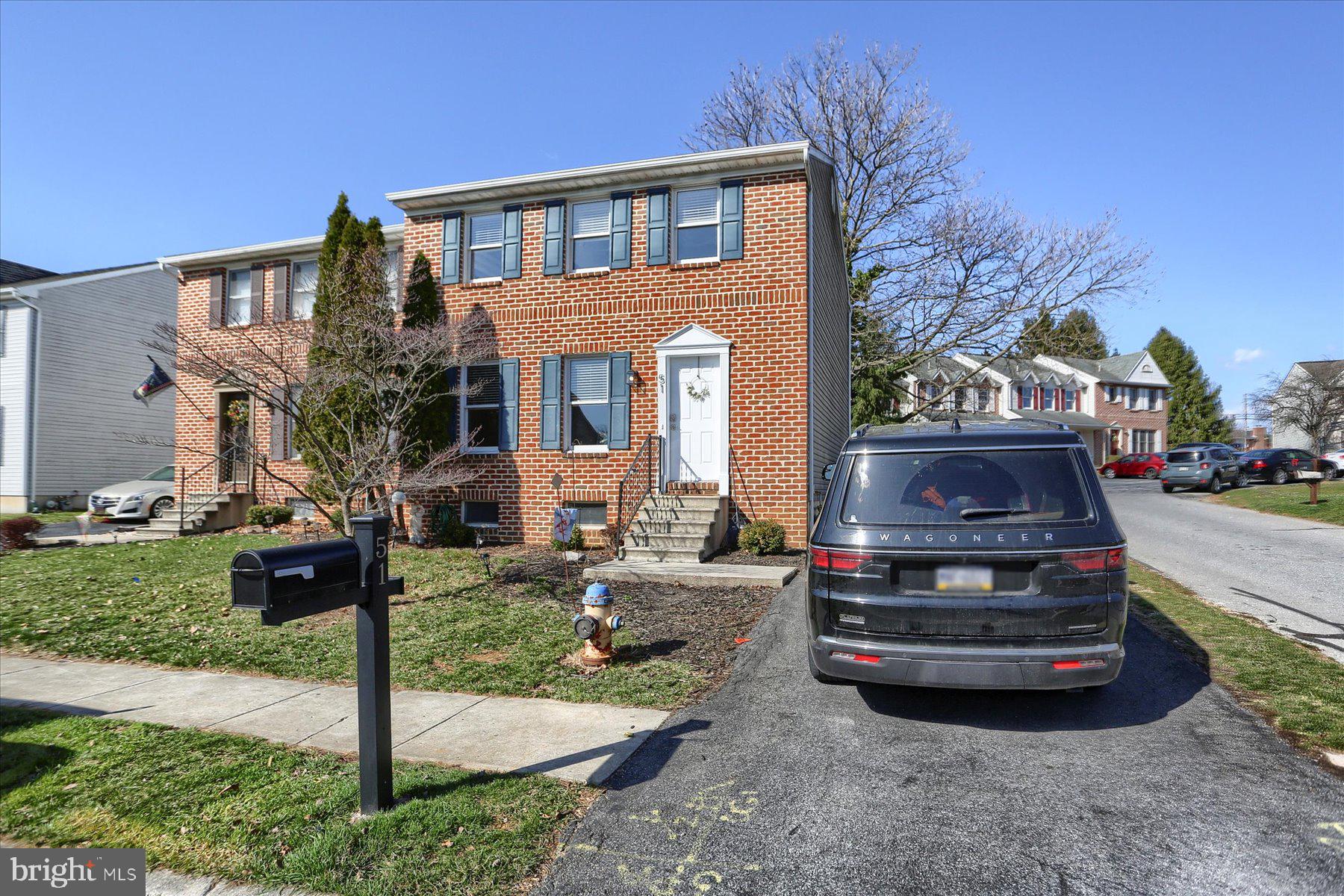 JONATHAN PARK - Residential