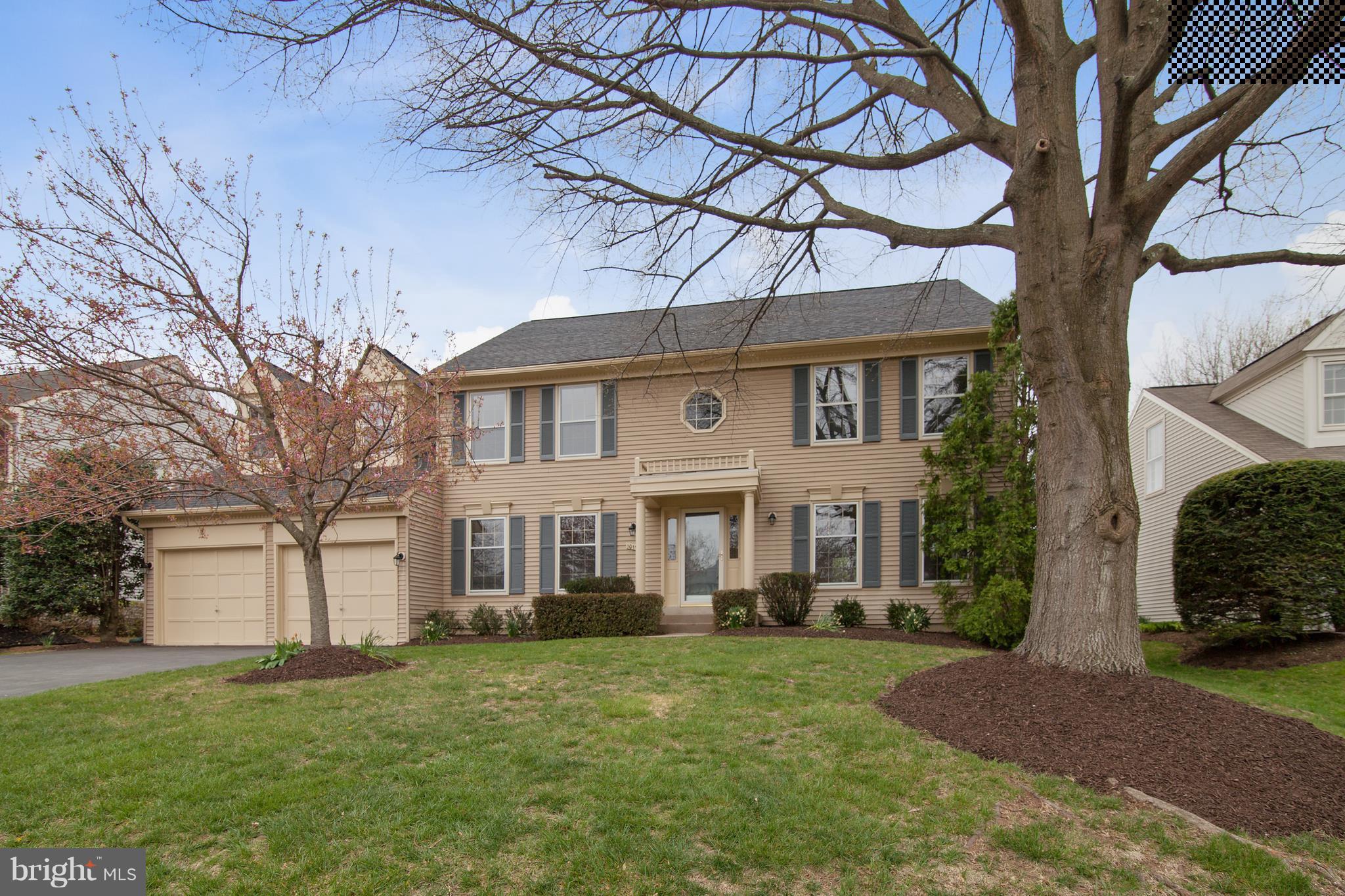 WELLINGTON/CLOVERHILL - Residential