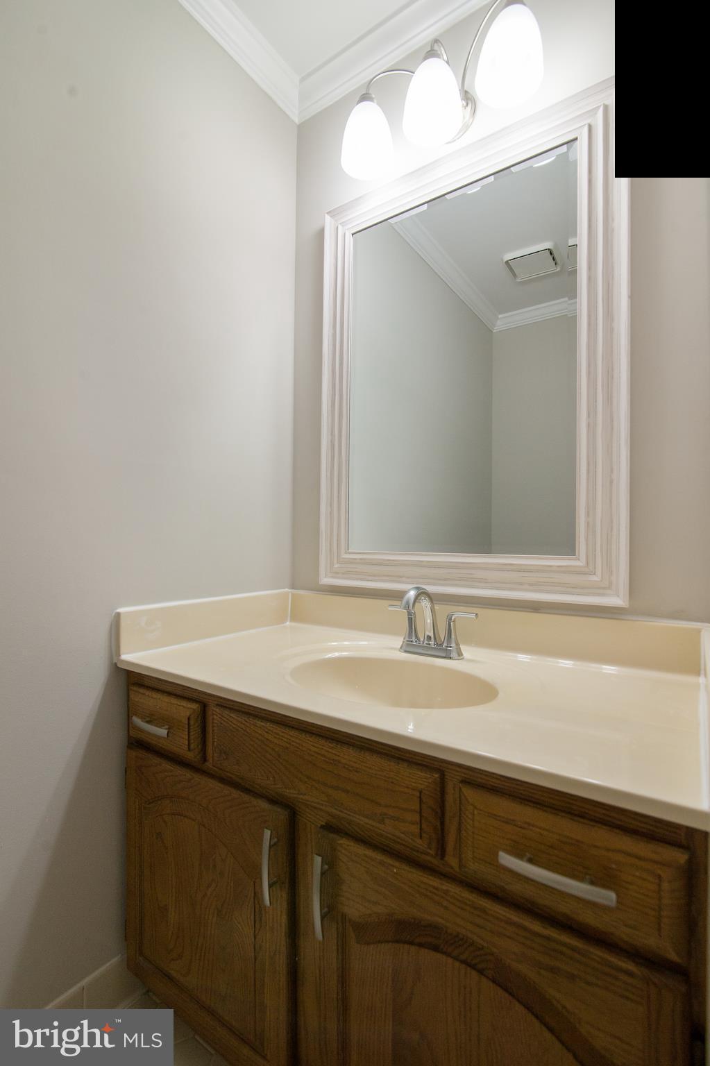 WELLINGTON/CLOVERHILL - Residential