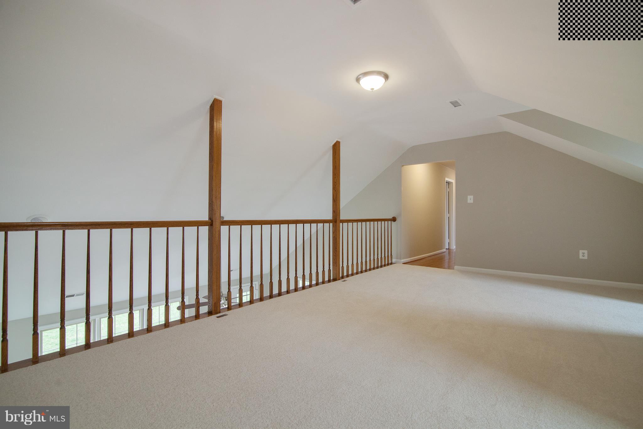 WELLINGTON/CLOVERHILL - Residential