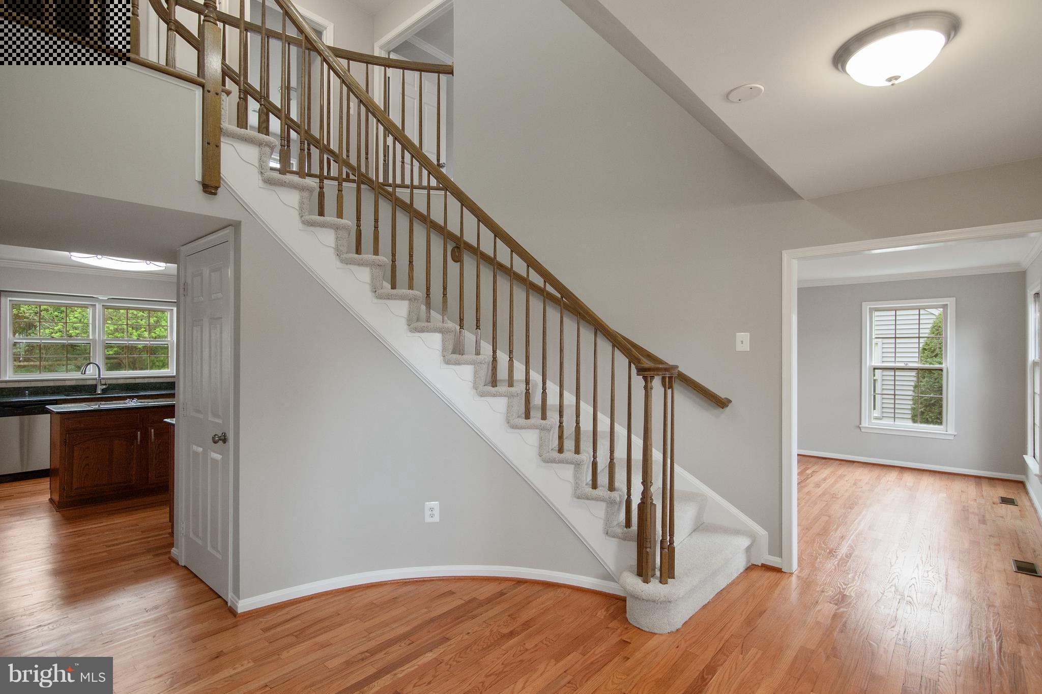 WELLINGTON/CLOVERHILL - Residential