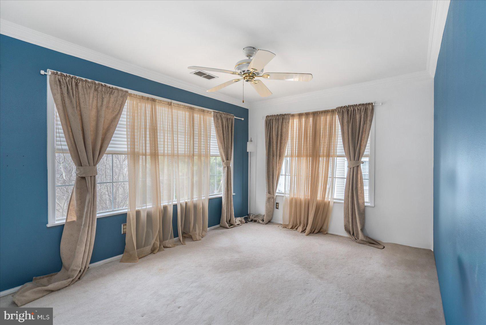 ENGLISH COUNTRY MANOR - Residential