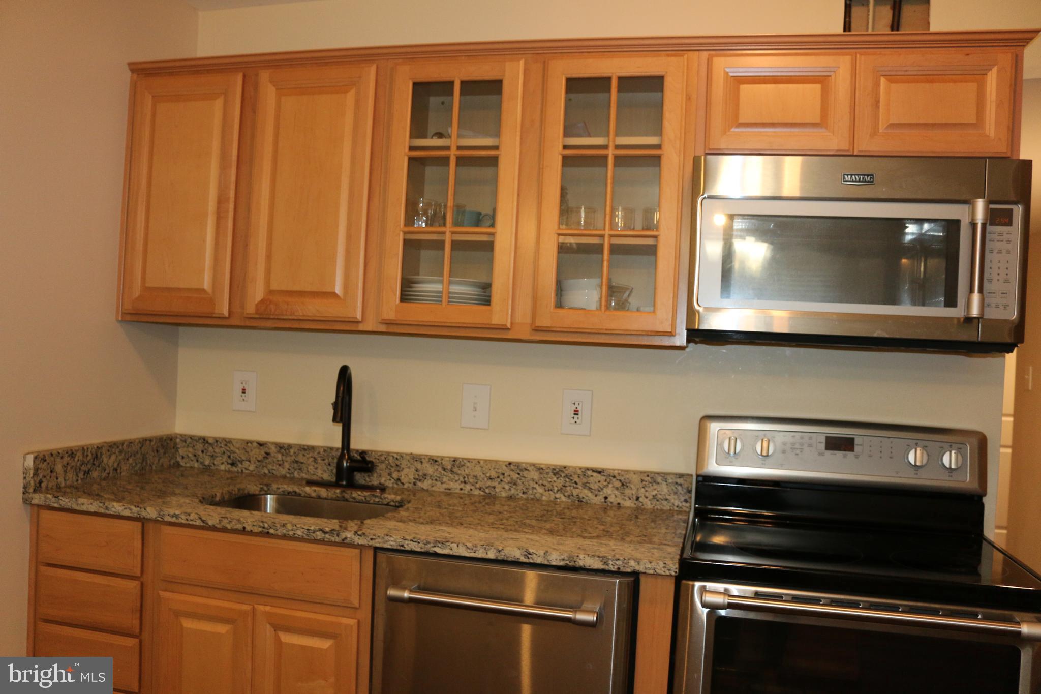 HAWTHORNE VILLAGE - Residential