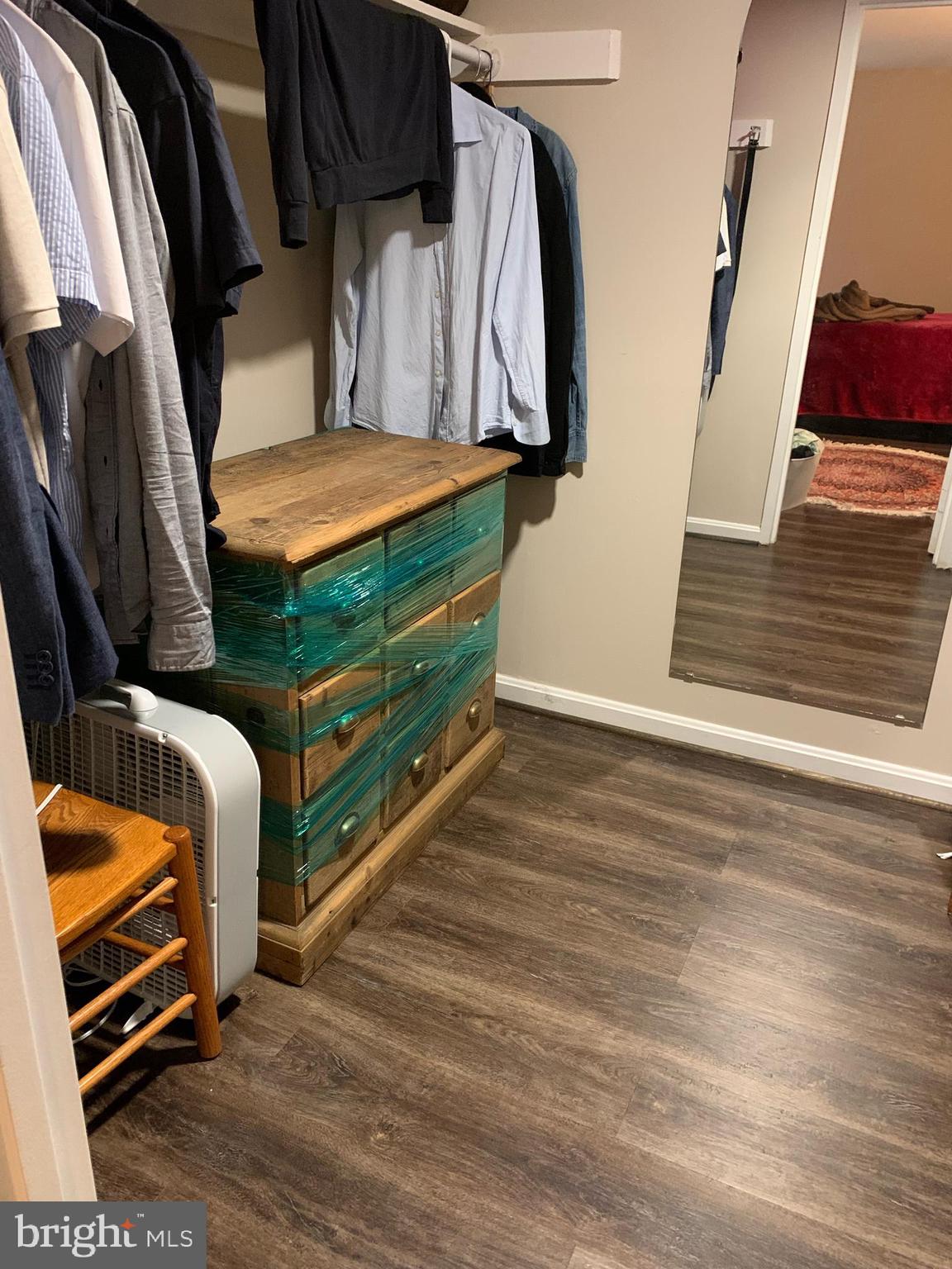 HAWTHORNE VILLAGE - Residential