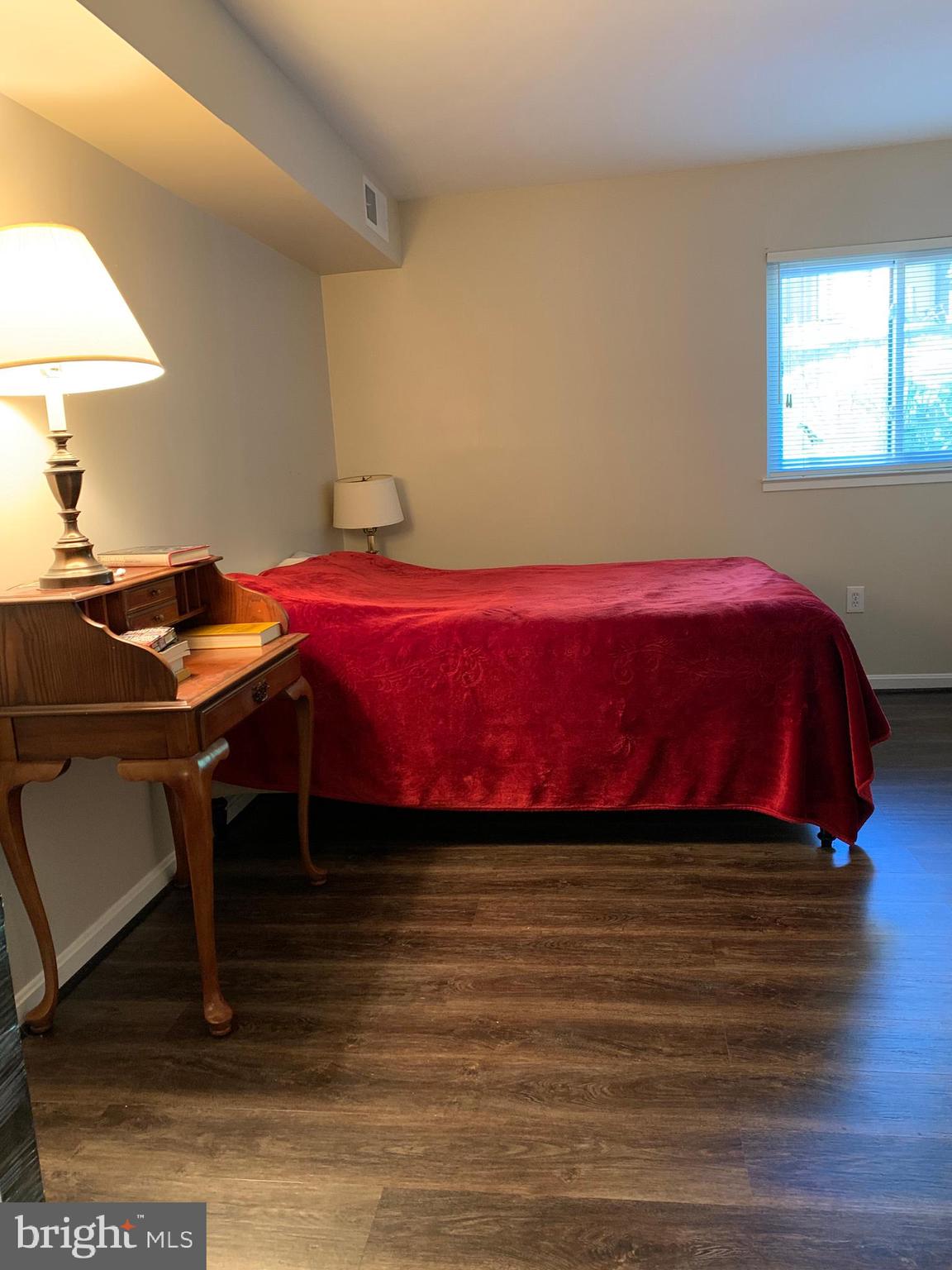 HAWTHORNE VILLAGE - Residential