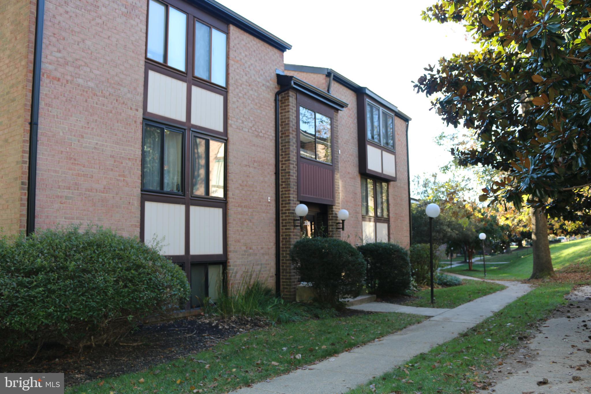 HAWTHORNE VILLAGE - Residential