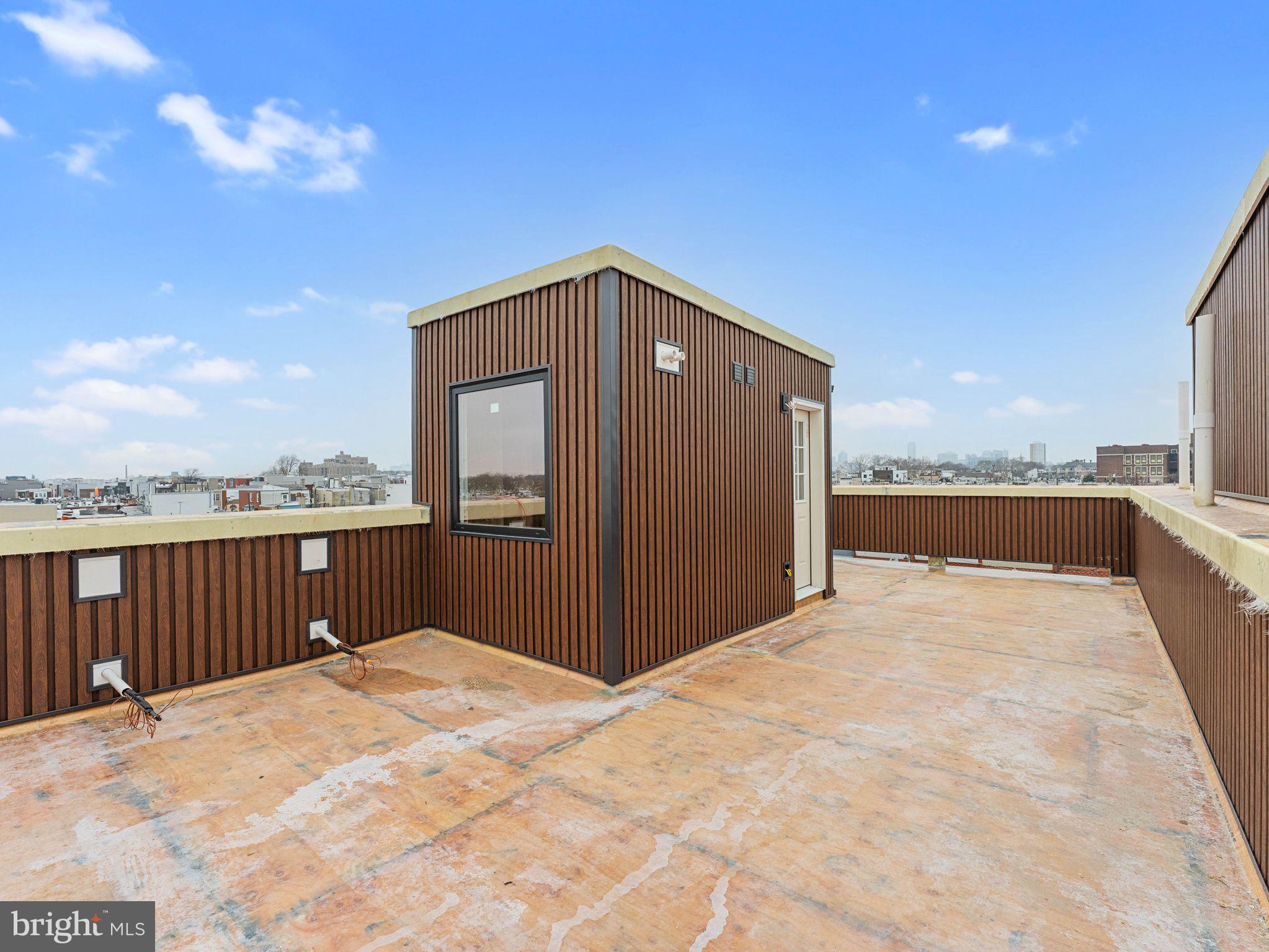 WHITMAN - Residential