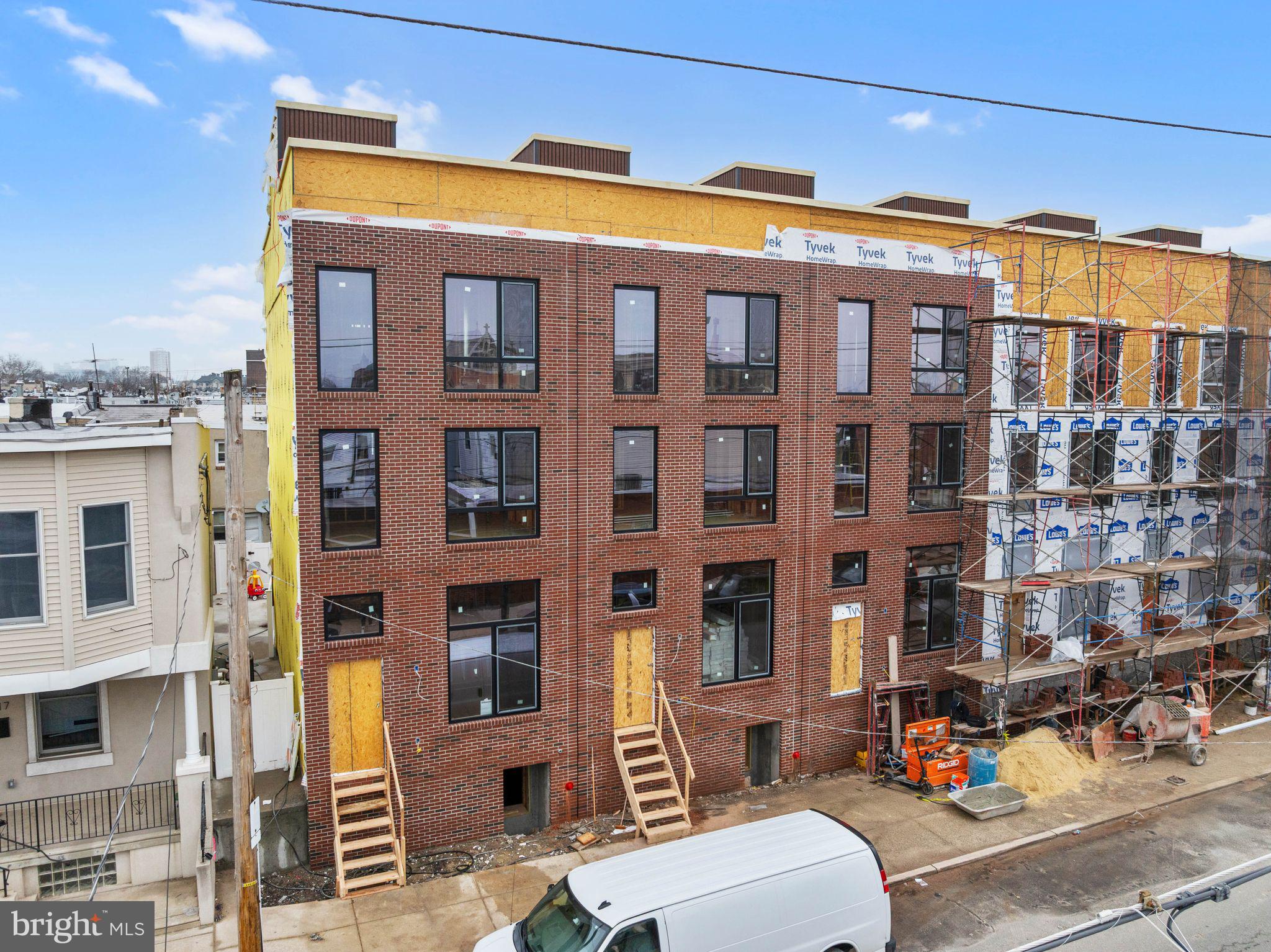 WHITMAN - Residential