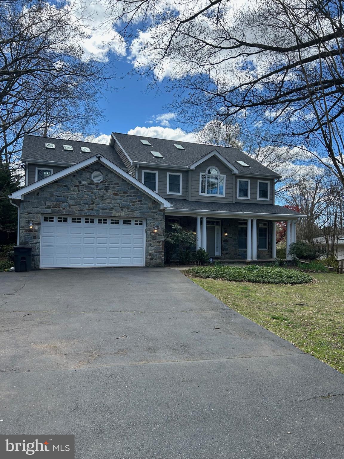 BURNING TREE - Residential Lease