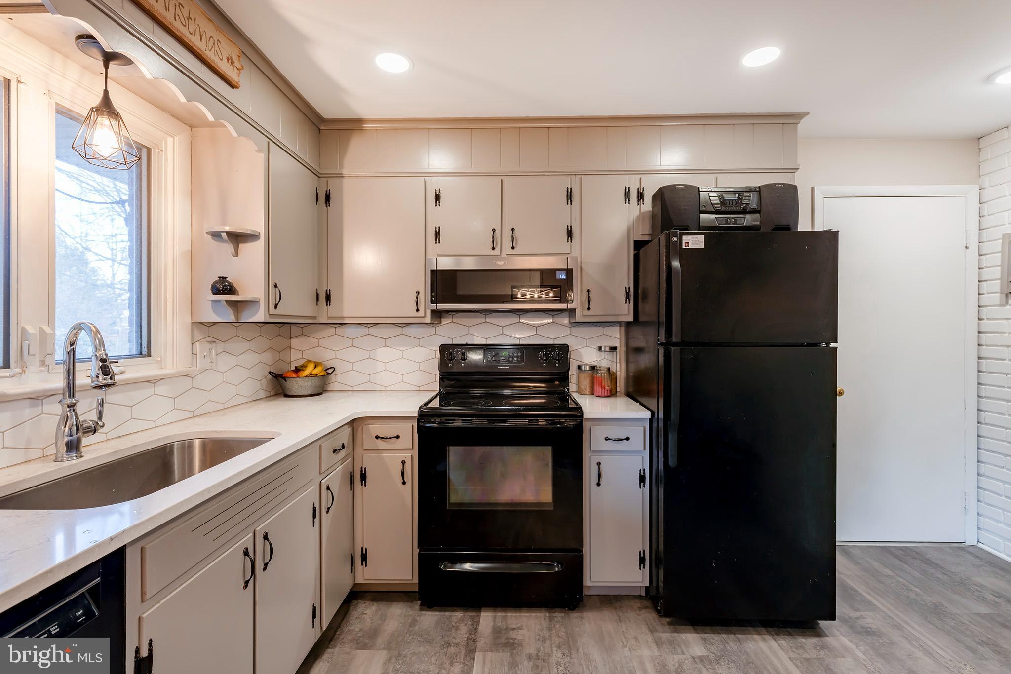 BRUNNERVILLE - Residential