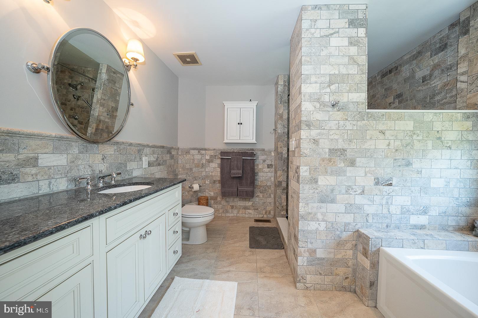 WILLISTOWN CHASE - Residential