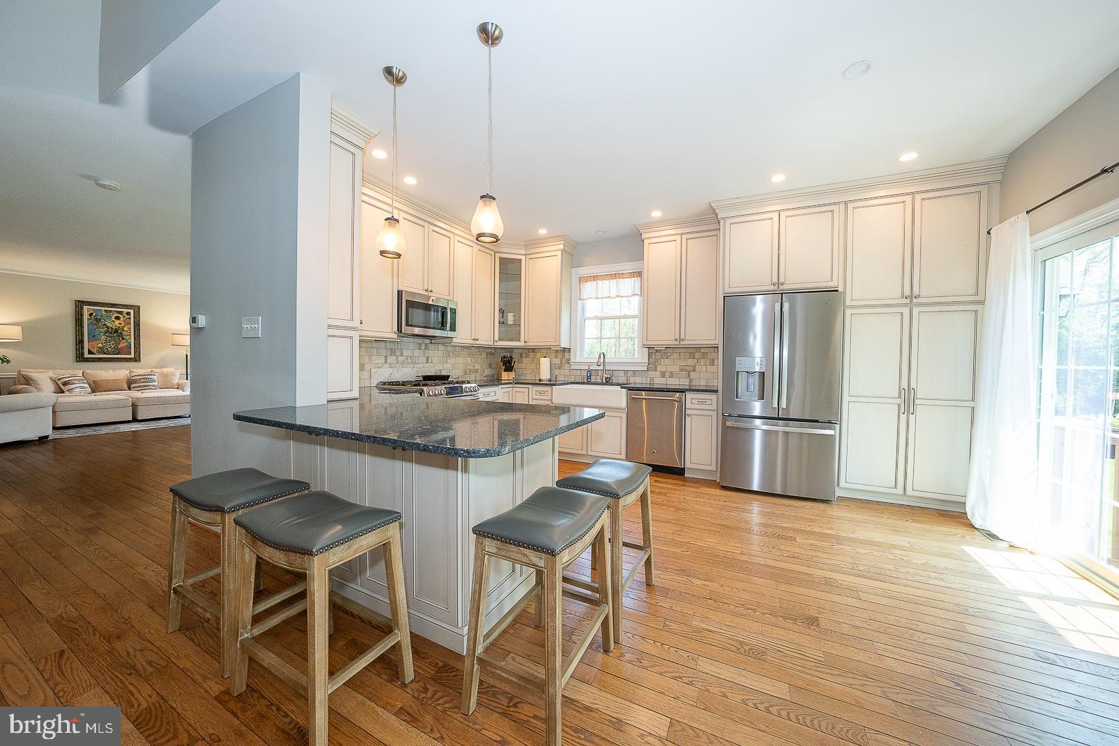 WILLISTOWN CHASE - Residential