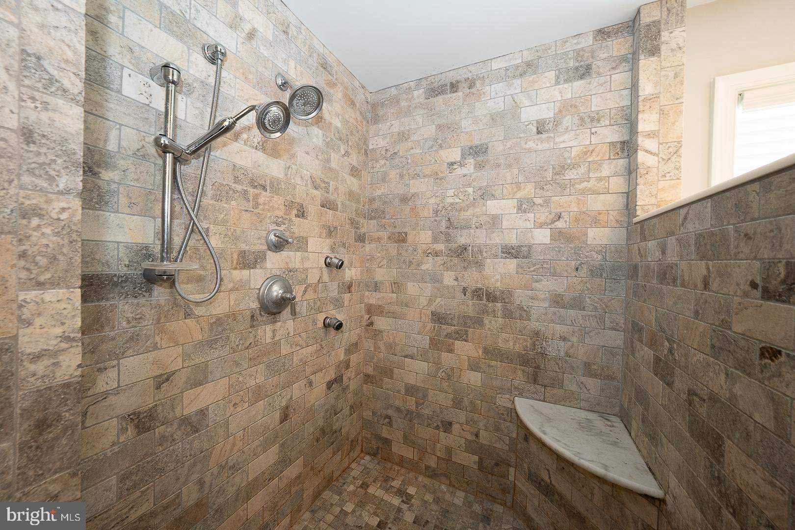 WILLISTOWN CHASE - Residential