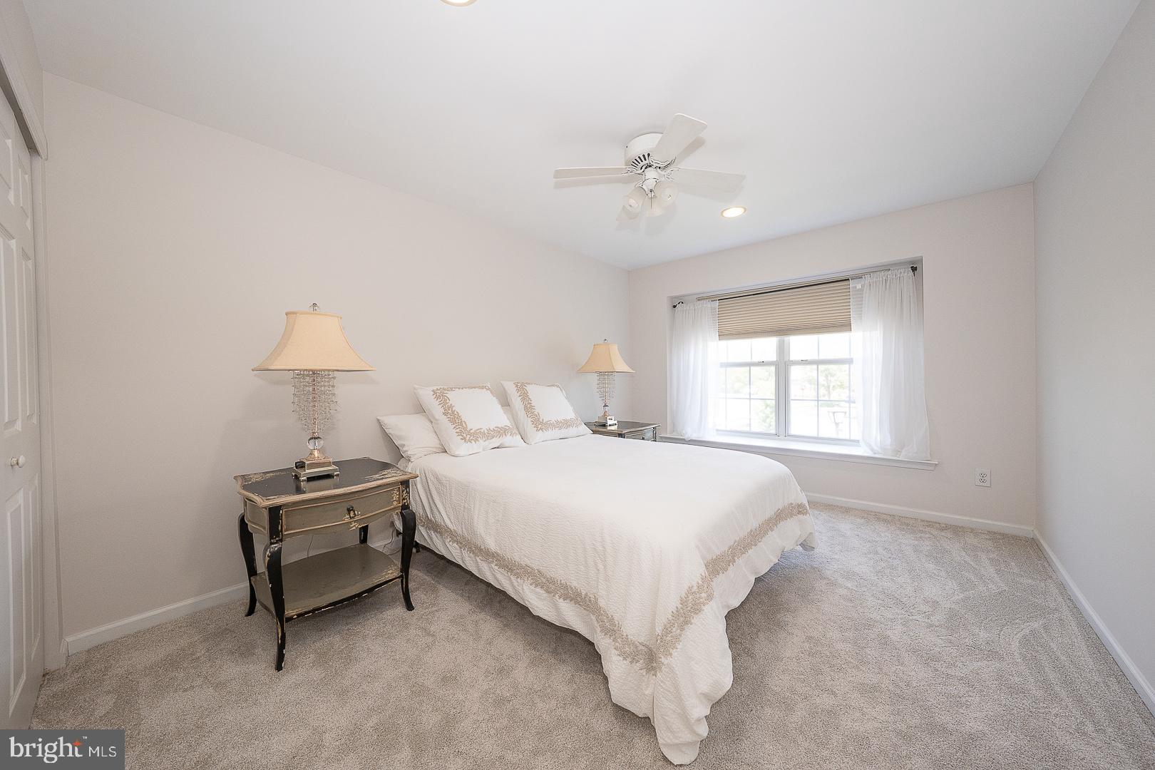 WILLISTOWN CHASE - Residential
