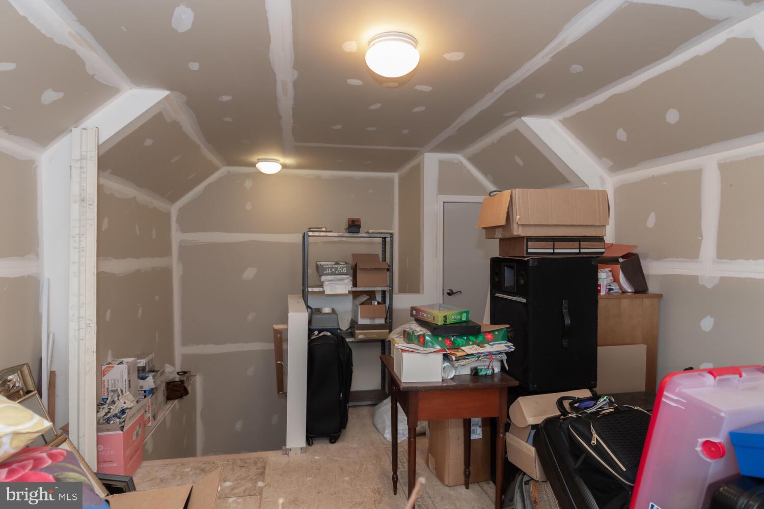 SYMPHONY VILLAGE AT CENTREVILLE - Residential