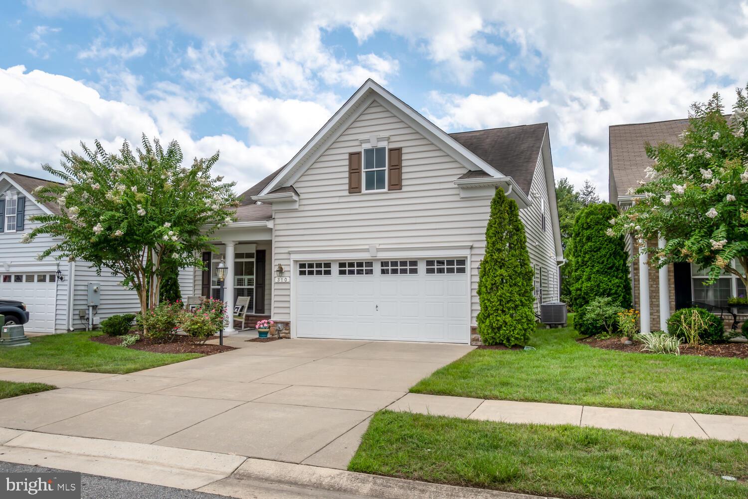 SYMPHONY VILLAGE AT CENTREVILLE - Residential