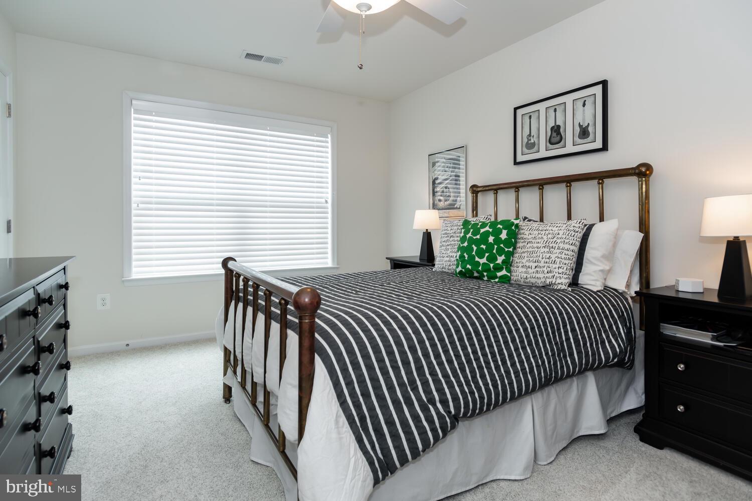 SYMPHONY VILLAGE AT CENTREVILLE - Residential