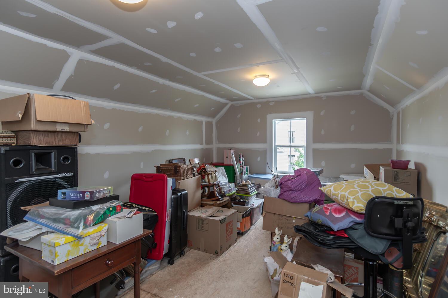 SYMPHONY VILLAGE AT CENTREVILLE - Residential