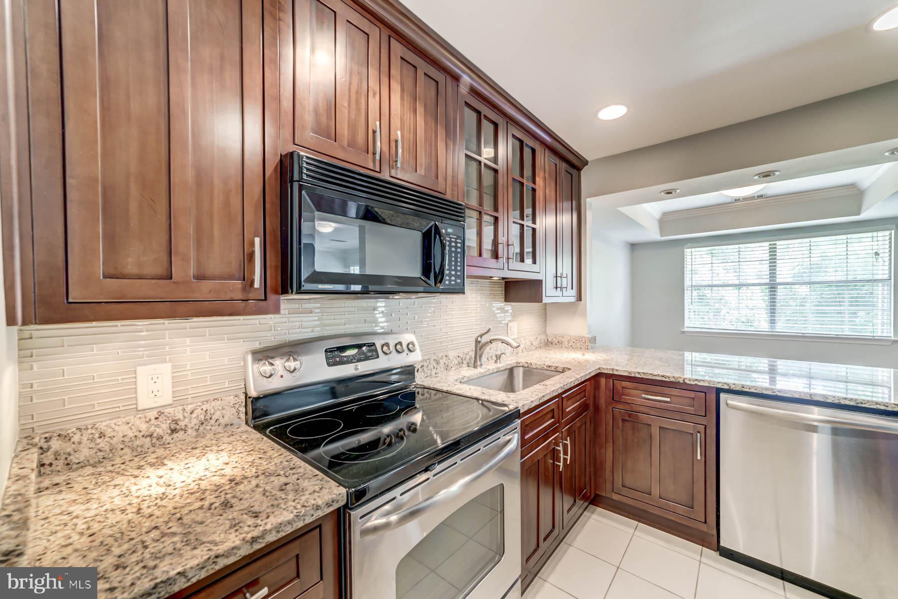 GABLES OF TUCKERMAN - Residential Lease