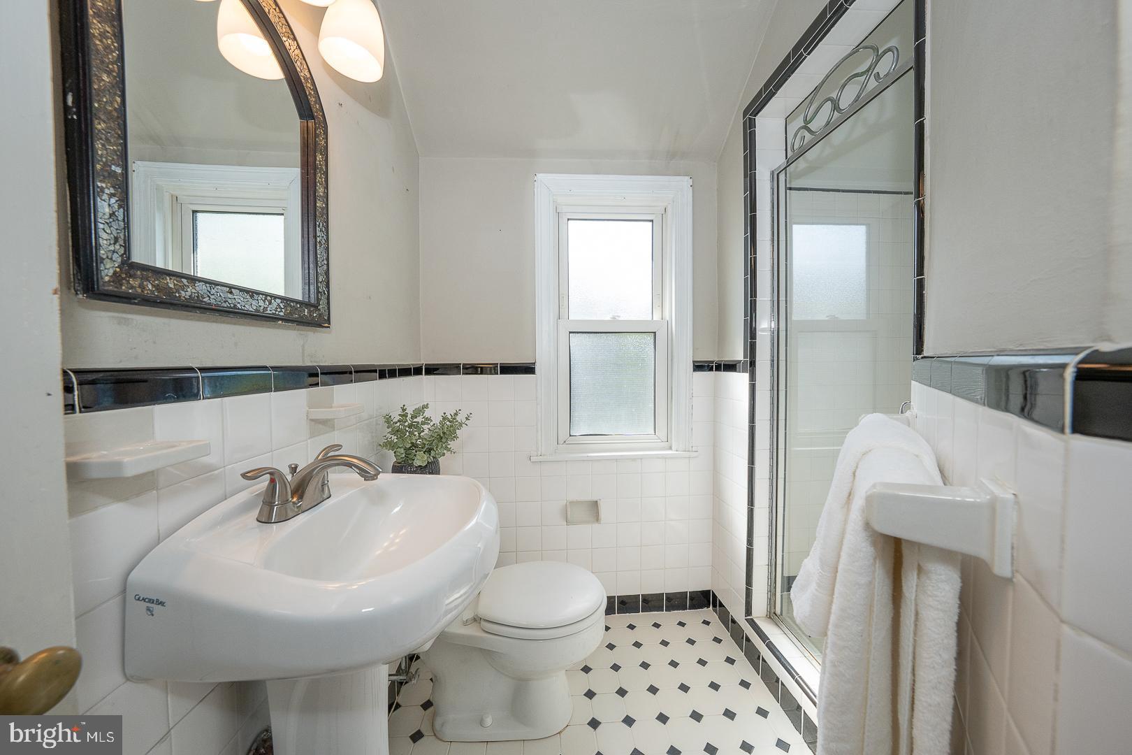 ARONIMINK - Residential