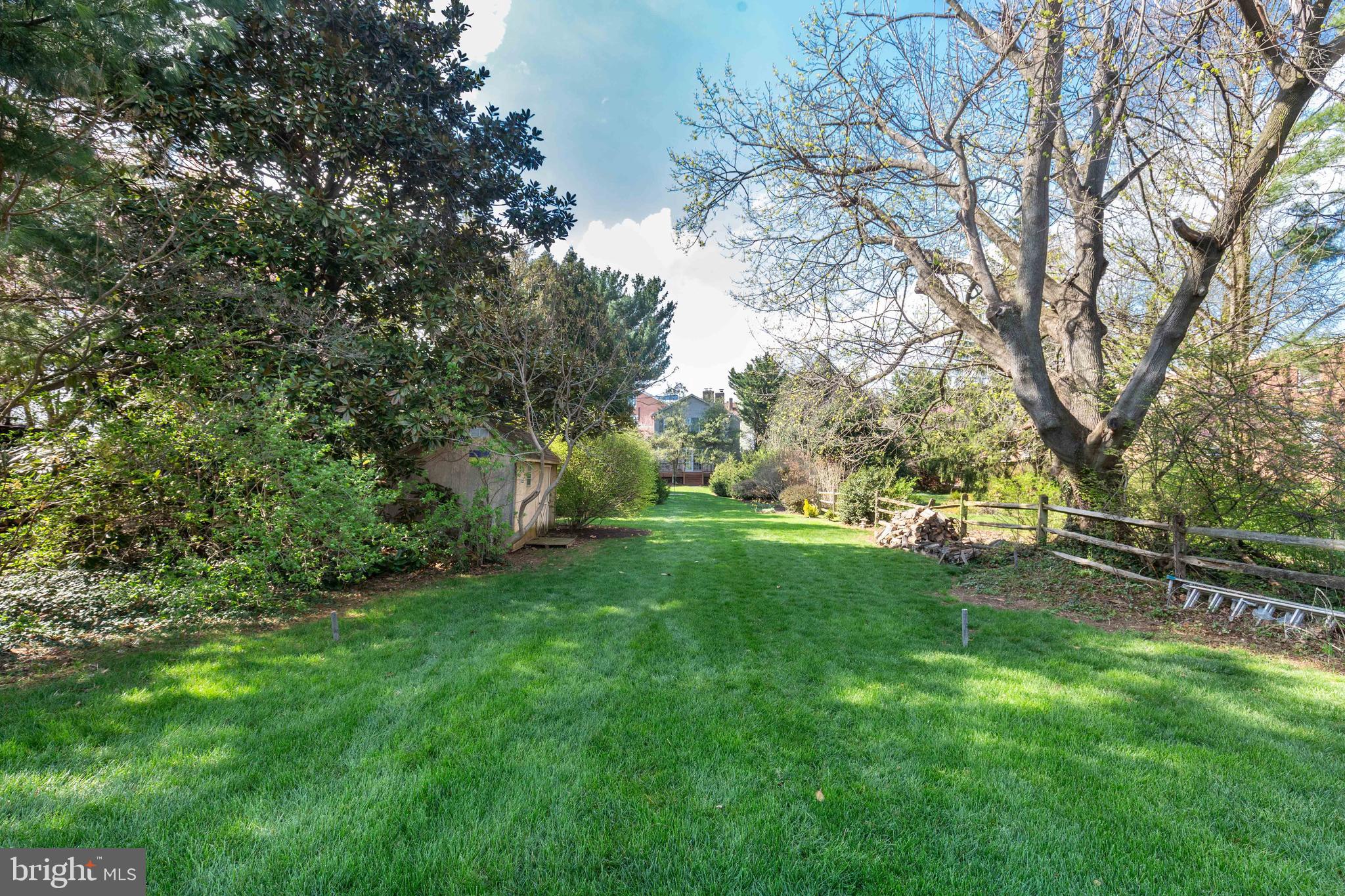 DOWNTOWN WESTMINSTER - Residential