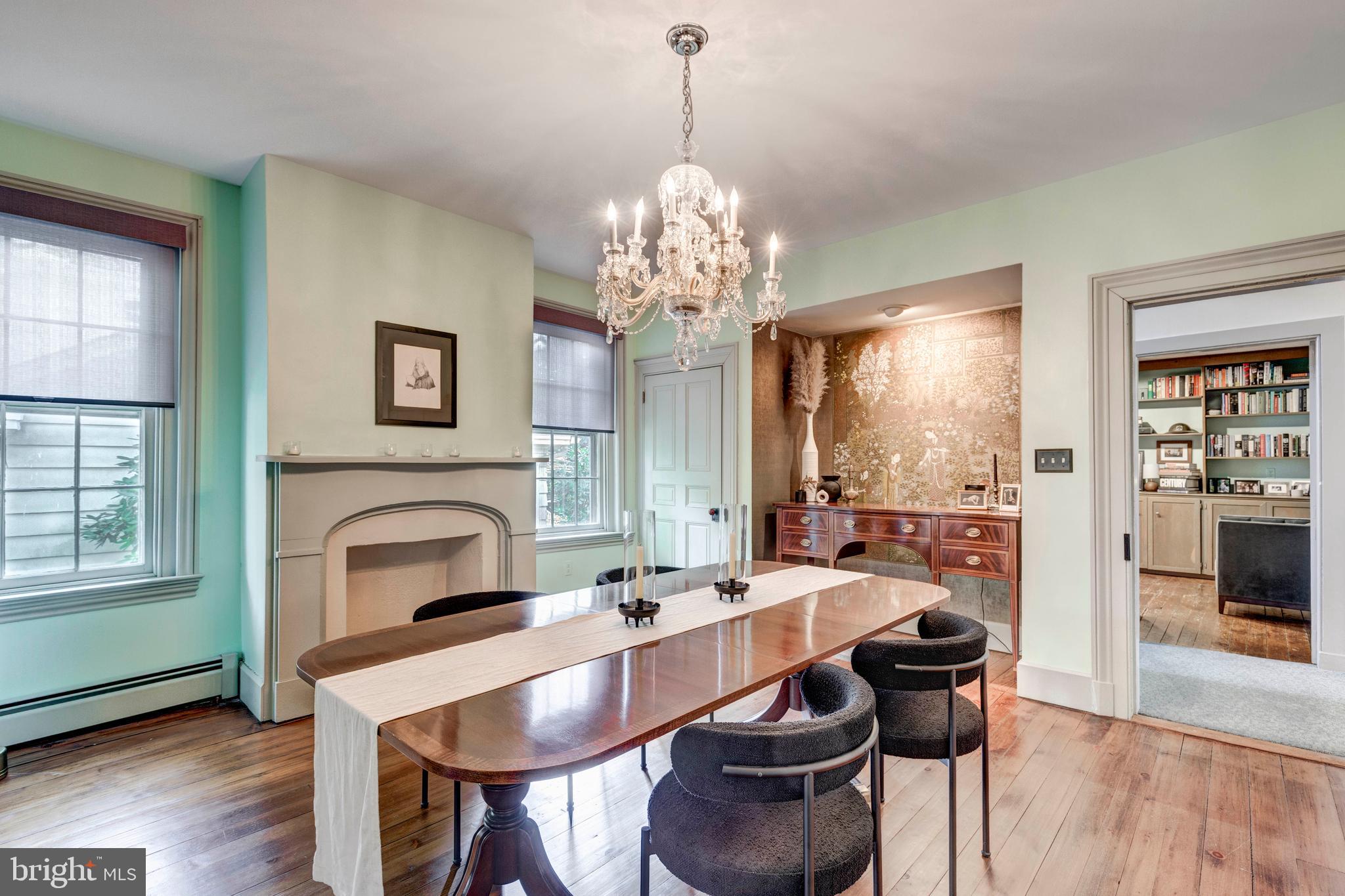 DOWNTOWN WESTMINSTER - Residential