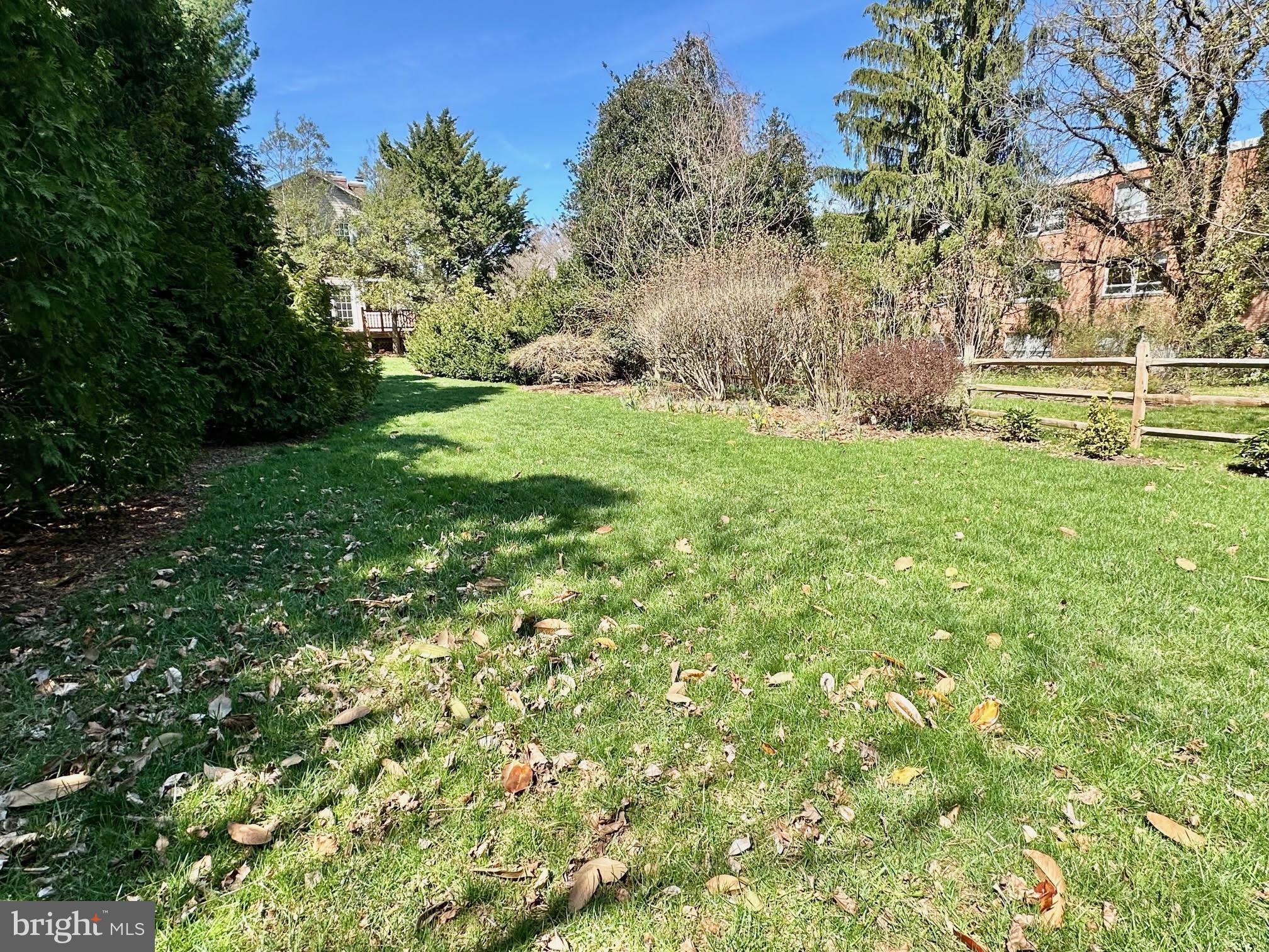 DOWNTOWN WESTMINSTER - Residential