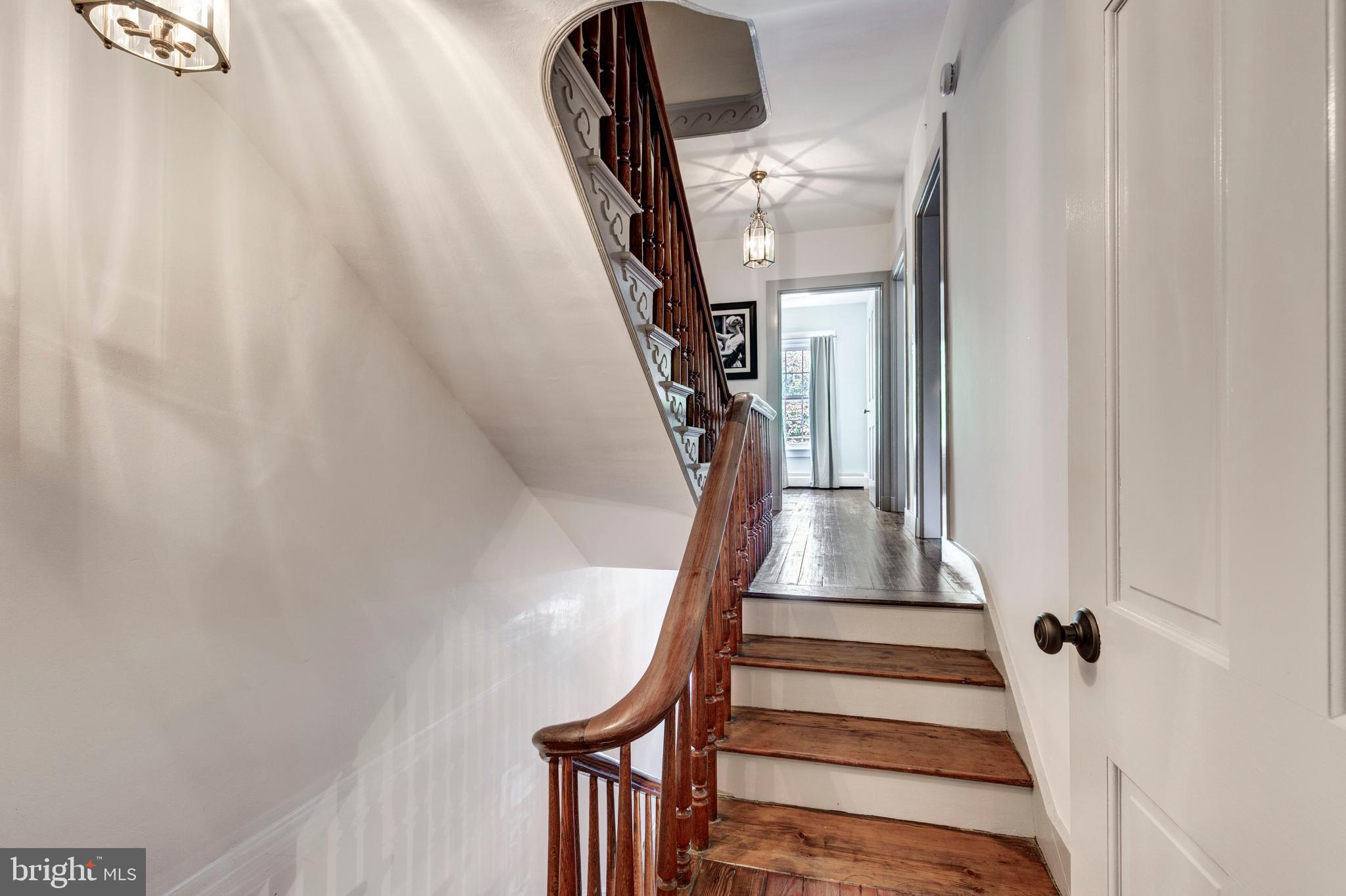 DOWNTOWN WESTMINSTER - Residential