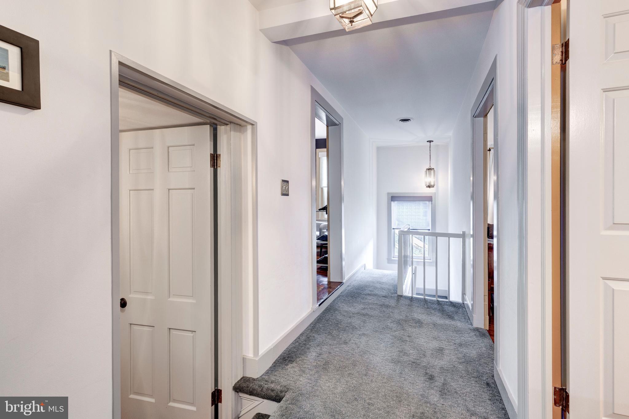 DOWNTOWN WESTMINSTER - Residential