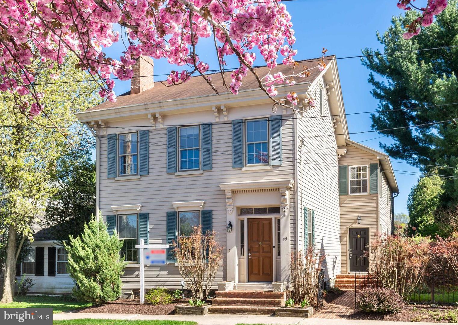 DOWNTOWN WESTMINSTER - Residential