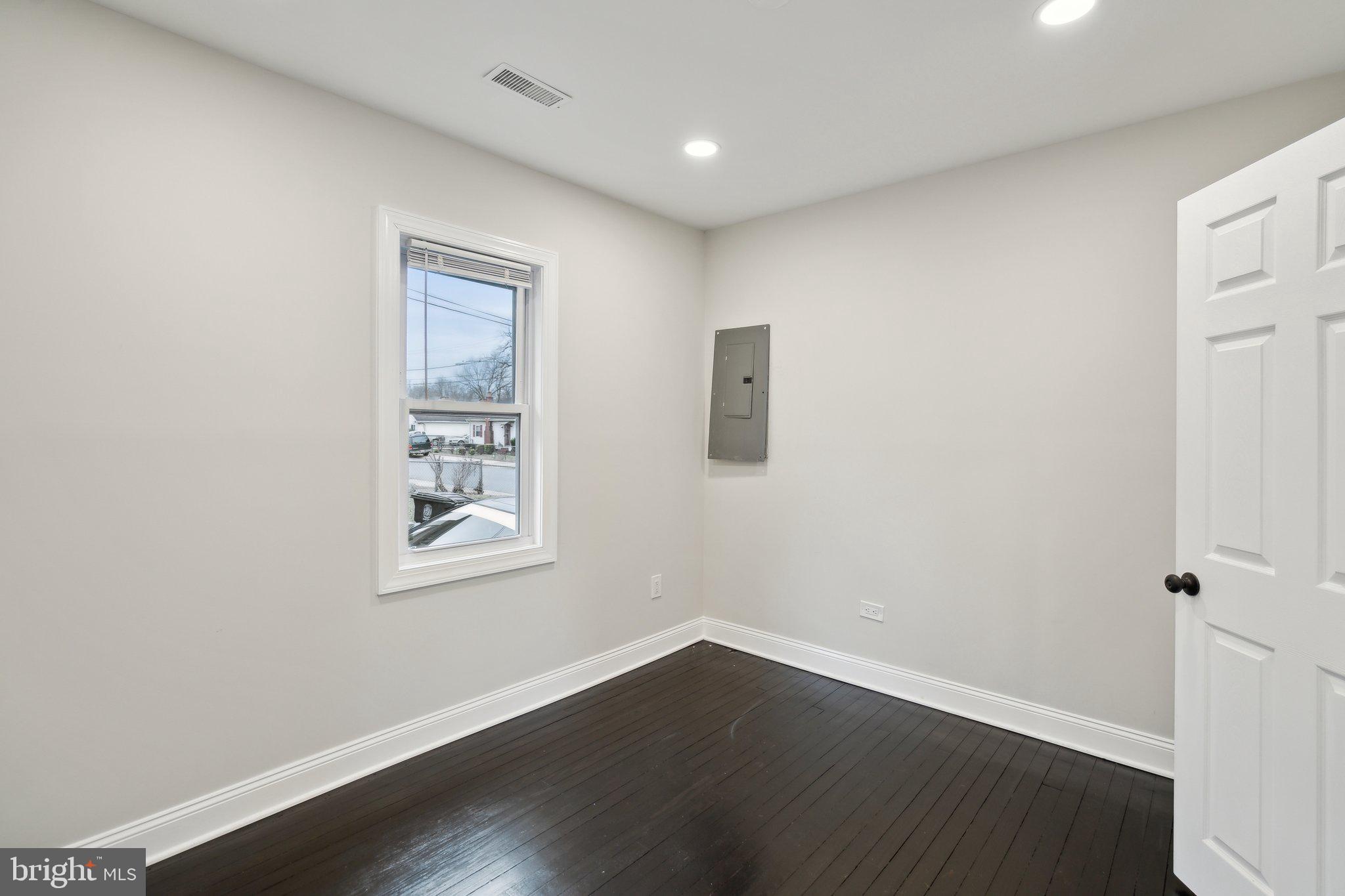 CARMODY HILLS - Residential